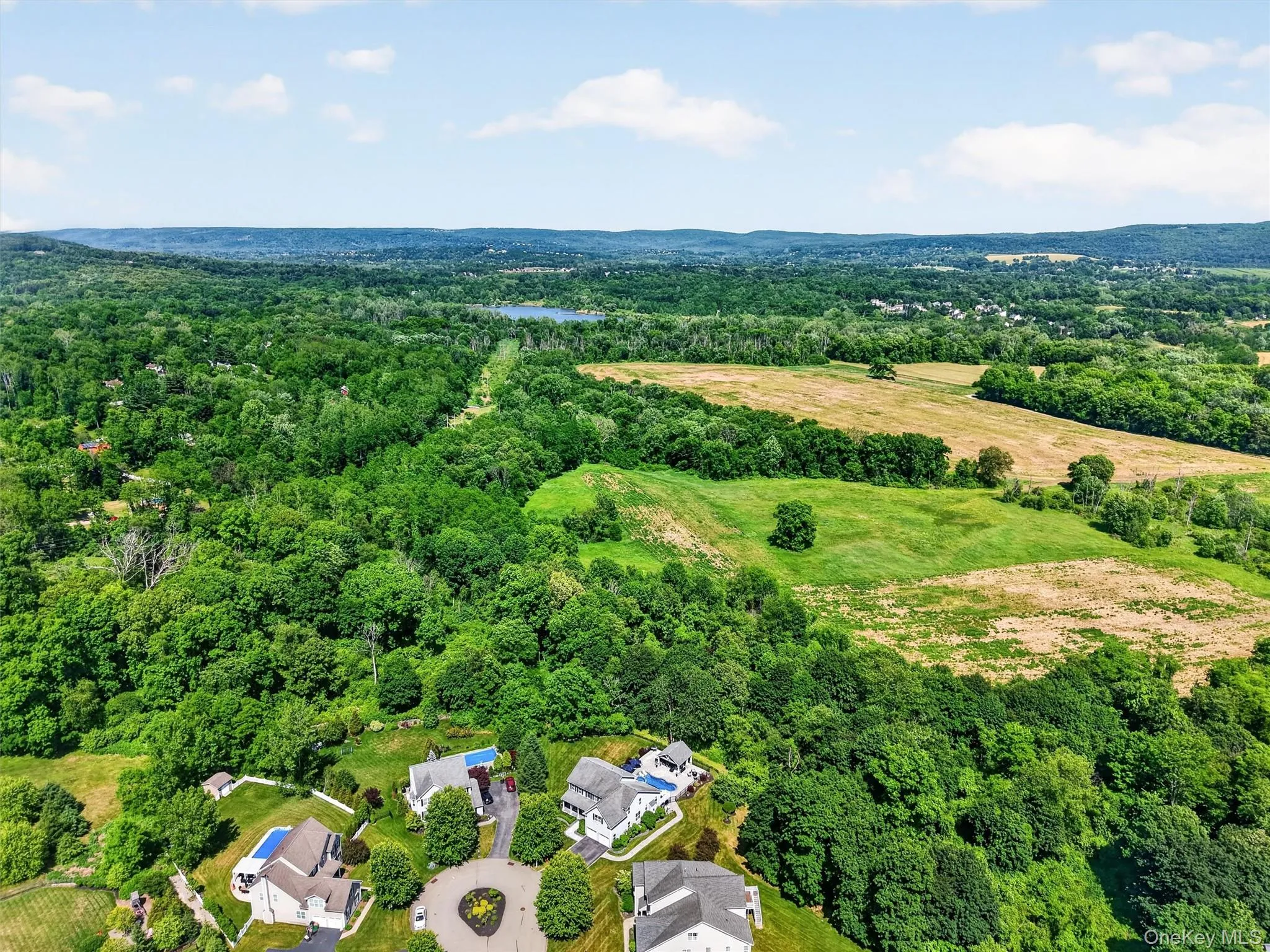 10 Sandlewood Circle, East Fishkill, NY, 4 Bedrooms Bedrooms, 10 Rooms Rooms,3 BathroomsBathrooms,Residential,For Rent,Sandlewood,0,1008961 10 Sandlewood Circle, East Fishkill, NY, 4 Bedrooms Bedrooms, 10 Rooms Rooms,3 BathroomsBathrooms,Residential,For Rent,Sandlewood,0,1008961