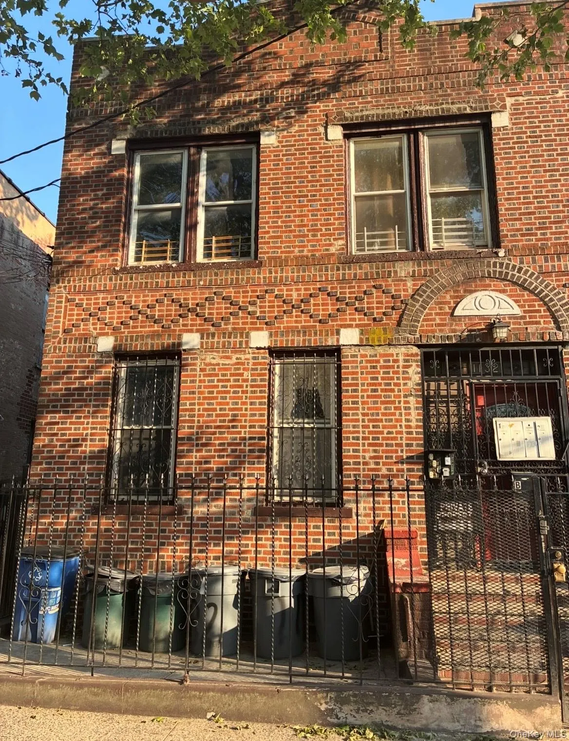 1132 Blake Avenue, New York, NY, 3 Bedrooms Bedrooms, 5 Rooms Rooms,1 BathroomBathrooms,Residential Lease,For Rent,Blake,0,1008963 1132 Blake Avenue, New York, NY, 3 Bedrooms Bedrooms, 5 Rooms Rooms,1 BathroomBathrooms,Residential Lease,For Rent,Blake,0,1008963