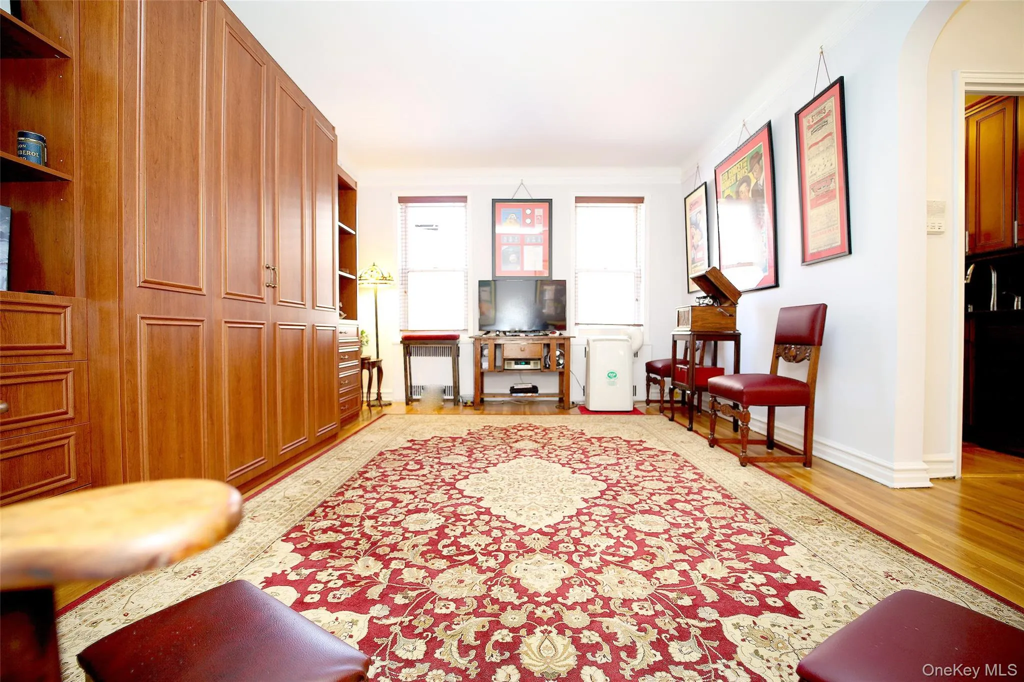 with Murphy Bed with Murphy Bed