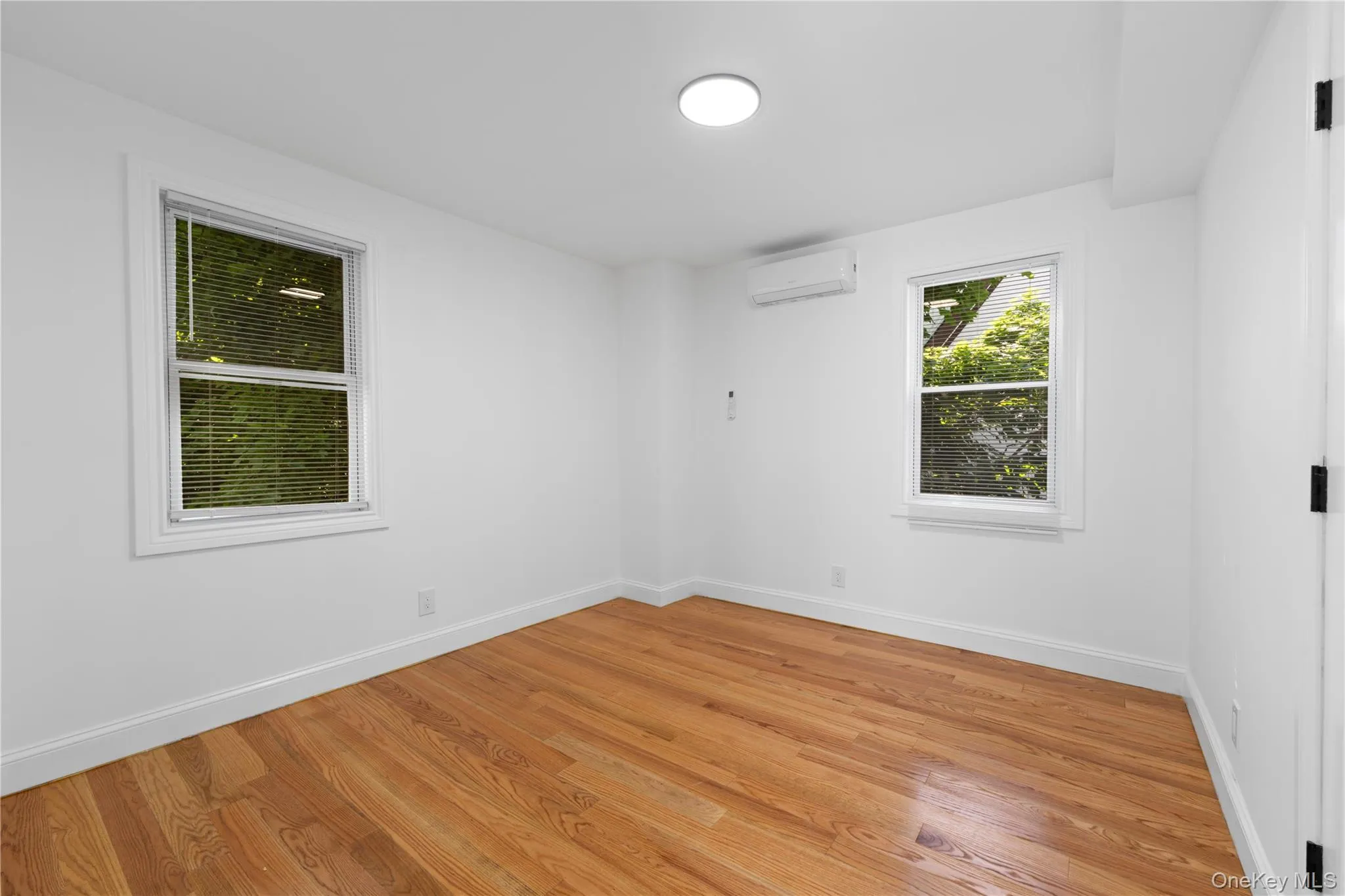 122-19 Lucas Street, New York, NY, 5 Bedrooms Bedrooms, 10 Rooms Rooms,4 BathroomsBathrooms,Residential,For Rent,Lucas,0,1008967 122-19 Lucas Street, New York, NY, 5 Bedrooms Bedrooms, 10 Rooms Rooms,4 BathroomsBathrooms,Residential,For Rent,Lucas,0,1008967
