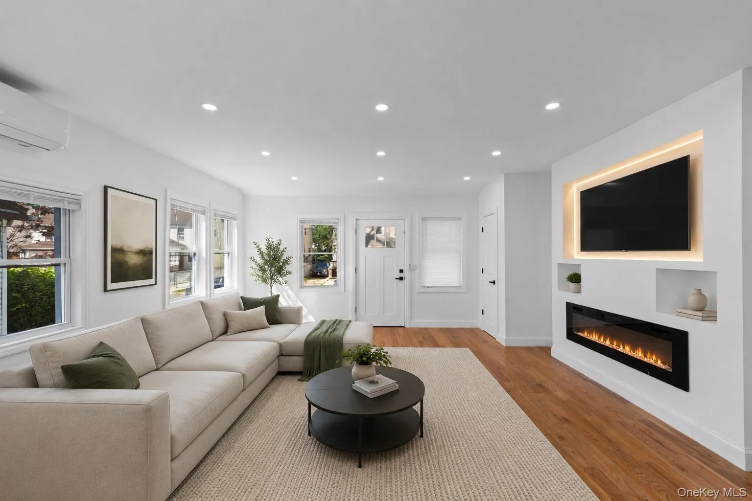 122-19 Lucas Street, New York, NY, 5 Bedrooms Bedrooms, 10 Rooms Rooms,4 BathroomsBathrooms,Residential,For Rent,Lucas,0,1008967 122-19 Lucas Street, New York, NY, 5 Bedrooms Bedrooms, 10 Rooms Rooms,4 BathroomsBathrooms,Residential,For Rent,Lucas,0,1008967