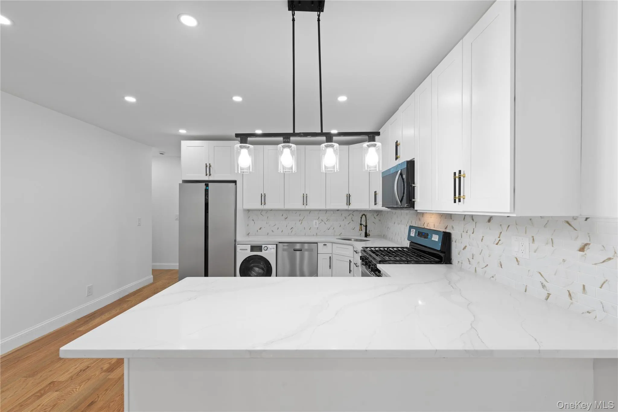122-19 Lucas Street, New York, NY, 5 Bedrooms Bedrooms, 10 Rooms Rooms,4 BathroomsBathrooms,Residential,For Rent,Lucas,0,1008967 122-19 Lucas Street, New York, NY, 5 Bedrooms Bedrooms, 10 Rooms Rooms,4 BathroomsBathrooms,Residential,For Rent,Lucas,0,1008967