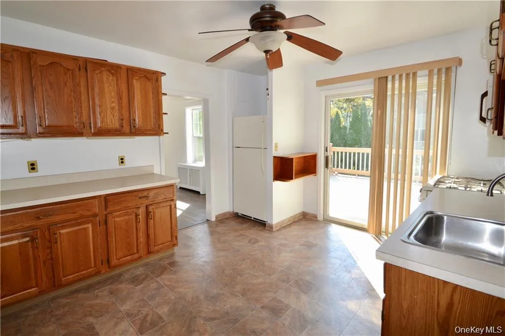 3 Chestnut Street, Orangetown, NY, 2 Bedrooms Bedrooms, 7 Rooms Rooms,2 BathroomsBathrooms,Residential Lease,For Rent,Chestnut,0,1008969 3 Chestnut Street, Orangetown, NY, 2 Bedrooms Bedrooms, 7 Rooms Rooms,2 BathroomsBathrooms,Residential Lease,For Rent,Chestnut,0,1008969