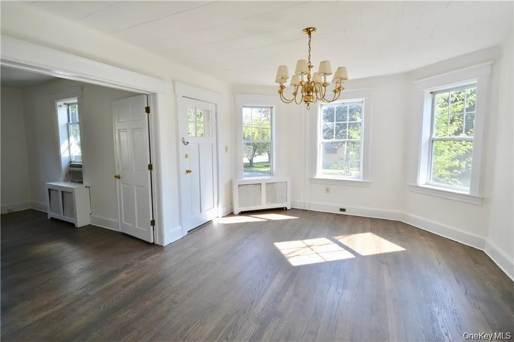 3 Chestnut Street, Orangetown, NY, 2 Bedrooms Bedrooms, 7 Rooms Rooms,2 BathroomsBathrooms,Residential Lease,For Rent,Chestnut,0,1008969 3 Chestnut Street, Orangetown, NY, 2 Bedrooms Bedrooms, 7 Rooms Rooms,2 BathroomsBathrooms,Residential Lease,For Rent,Chestnut,0,1008969
