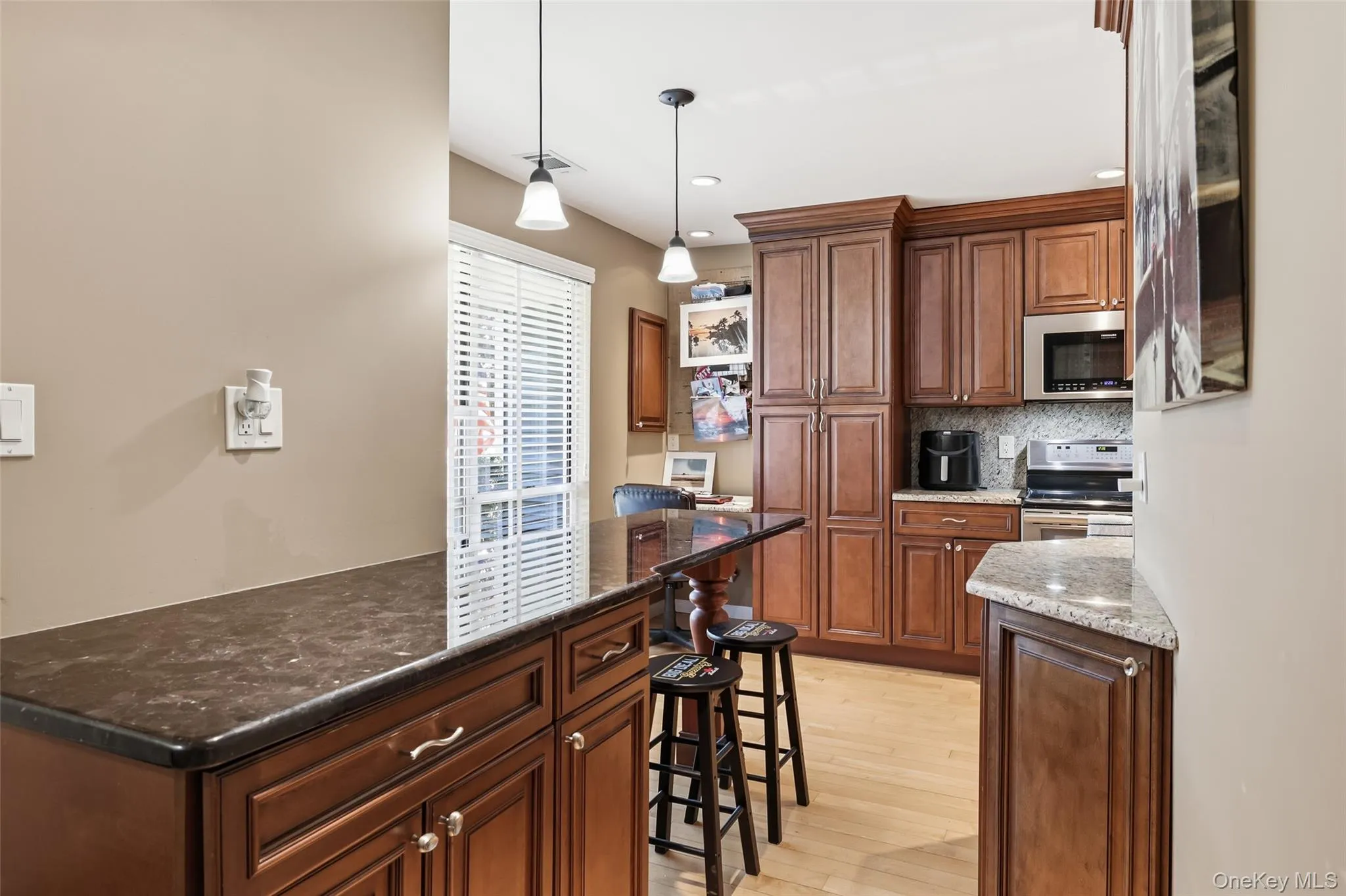 100 Baker Court, Hempstead, NY, 3 Bedrooms Bedrooms, 6 Rooms Rooms,2 BathroomsBathrooms,Residential,For Rent,Baker,0,1008972 100 Baker Court, Hempstead, NY, 3 Bedrooms Bedrooms, 6 Rooms Rooms,2 BathroomsBathrooms,Residential,For Rent,Baker,0,1008972