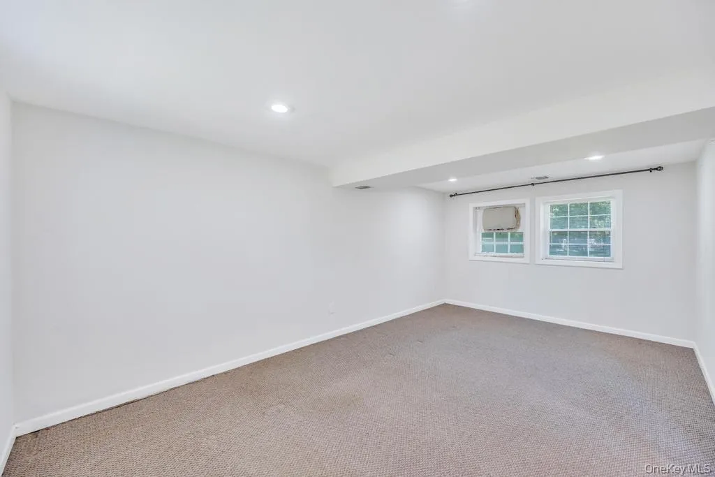 5 Fairway Drive, Brookhaven, NY, 4 Bedrooms Bedrooms, 8 Rooms Rooms,2 BathroomsBathrooms,Residential,For Rent,Fairway,0,1008974 5 Fairway Drive, Brookhaven, NY, 4 Bedrooms Bedrooms, 8 Rooms Rooms,2 BathroomsBathrooms,Residential,For Rent,Fairway,0,1008974