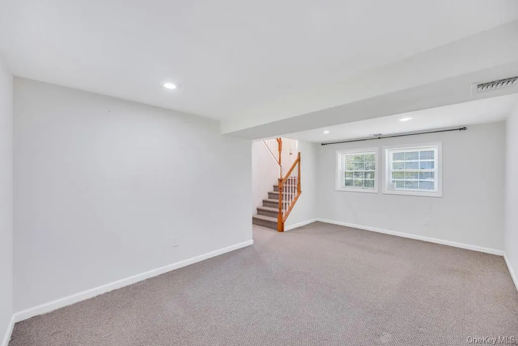 5 Fairway Drive, Brookhaven, NY, 4 Bedrooms Bedrooms, 8 Rooms Rooms,2 BathroomsBathrooms,Residential,For Rent,Fairway,0,1008974 5 Fairway Drive, Brookhaven, NY, 4 Bedrooms Bedrooms, 8 Rooms Rooms,2 BathroomsBathrooms,Residential,For Rent,Fairway,0,1008974