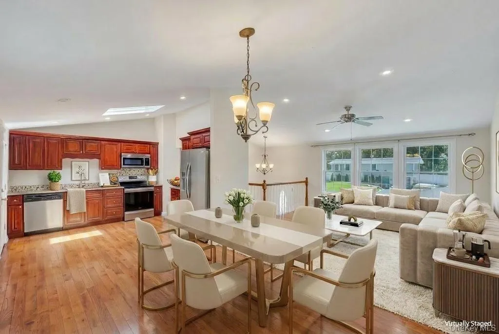 5 Fairway Drive, Brookhaven, NY, 4 Bedrooms Bedrooms, 8 Rooms Rooms,2 BathroomsBathrooms,Residential,For Rent,Fairway,0,1008974 5 Fairway Drive, Brookhaven, NY, 4 Bedrooms Bedrooms, 8 Rooms Rooms,2 BathroomsBathrooms,Residential,For Rent,Fairway,0,1008974