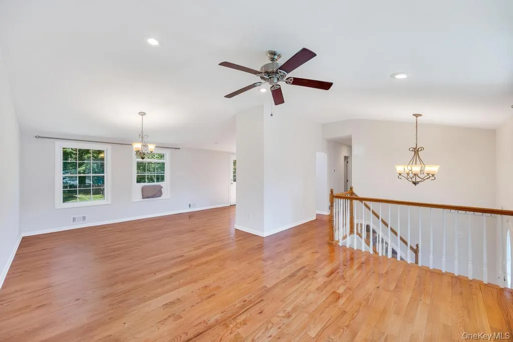 5 Fairway Drive, Brookhaven, NY, 4 Bedrooms Bedrooms, 8 Rooms Rooms,2 BathroomsBathrooms,Residential,For Rent,Fairway,0,1008974 5 Fairway Drive, Brookhaven, NY, 4 Bedrooms Bedrooms, 8 Rooms Rooms,2 BathroomsBathrooms,Residential,For Rent,Fairway,0,1008974