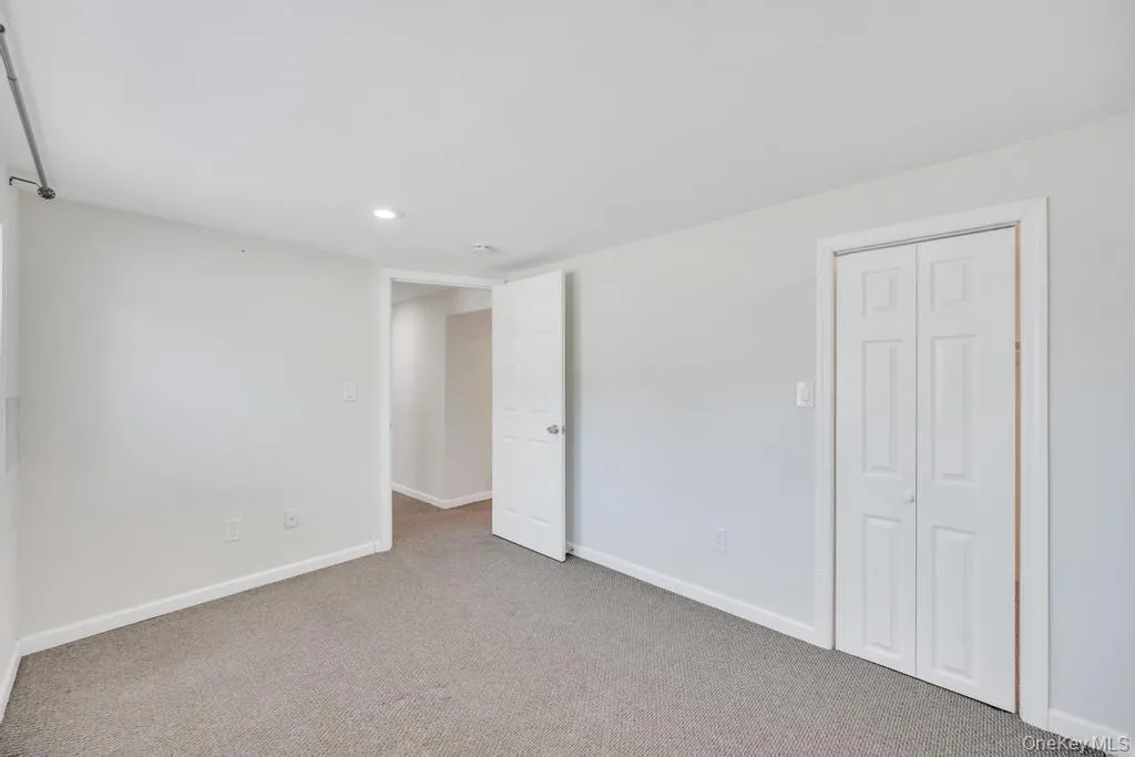 5 Fairway Drive, Brookhaven, NY, 4 Bedrooms Bedrooms, 8 Rooms Rooms,2 BathroomsBathrooms,Residential,For Rent,Fairway,0,1008974 5 Fairway Drive, Brookhaven, NY, 4 Bedrooms Bedrooms, 8 Rooms Rooms,2 BathroomsBathrooms,Residential,For Rent,Fairway,0,1008974