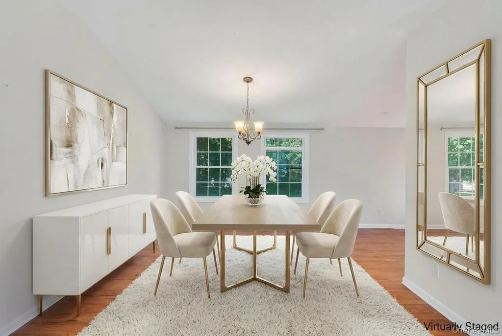 5 Fairway Drive, Brookhaven, NY, 4 Bedrooms Bedrooms, 8 Rooms Rooms,2 BathroomsBathrooms,Residential,For Rent,Fairway,0,1008974 5 Fairway Drive, Brookhaven, NY, 4 Bedrooms Bedrooms, 8 Rooms Rooms,2 BathroomsBathrooms,Residential,For Rent,Fairway,0,1008974