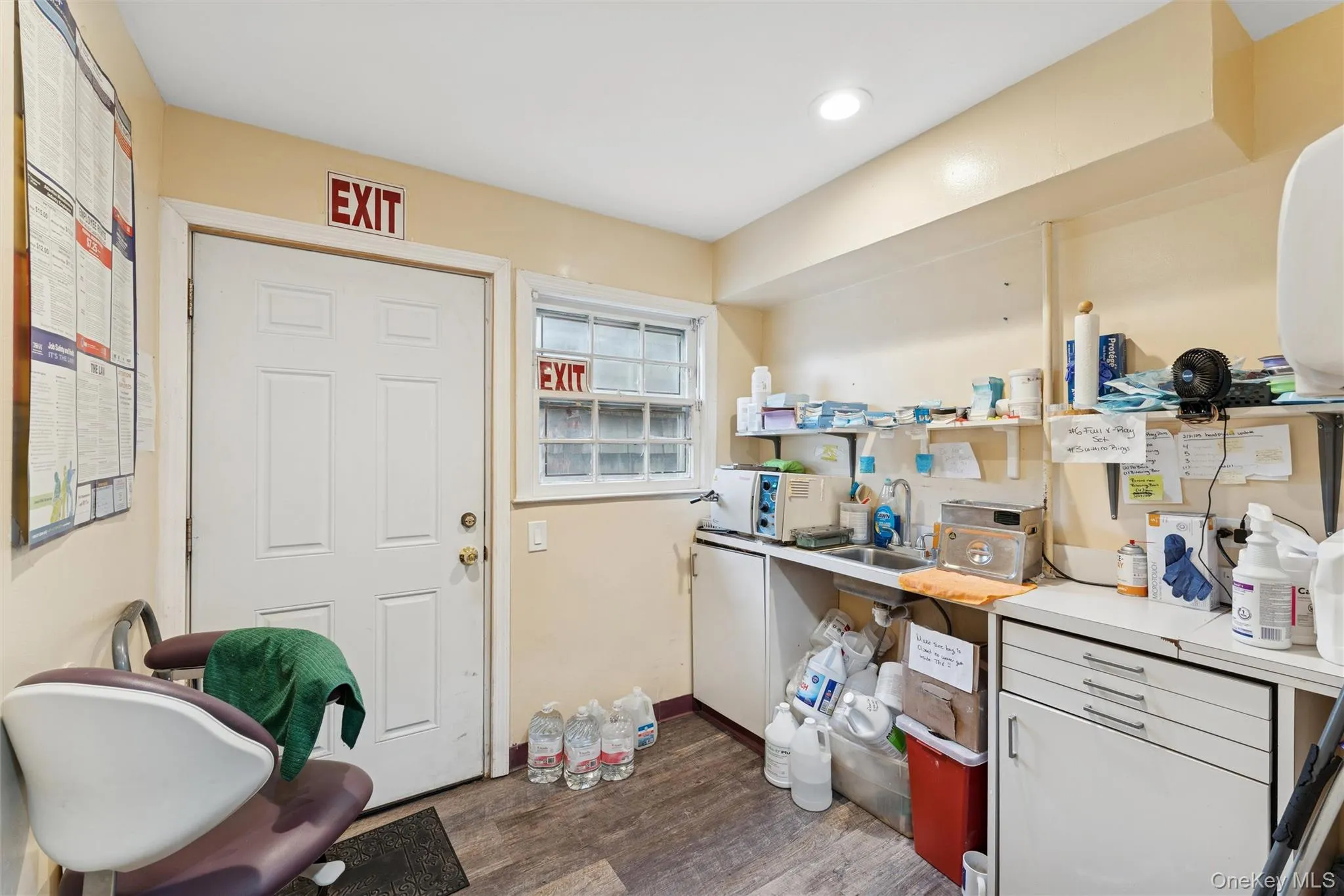 5 Seaton Gate, Hempstead, NY, 2 Bedrooms Bedrooms, 14 Rooms Rooms,1 BathroomBathrooms,Residential,For Rent,Seaton Gate,0,1008979 5 Seaton Gate, Hempstead, NY, 2 Bedrooms Bedrooms, 14 Rooms Rooms,1 BathroomBathrooms,Residential,For Rent,Seaton Gate,0,1008979