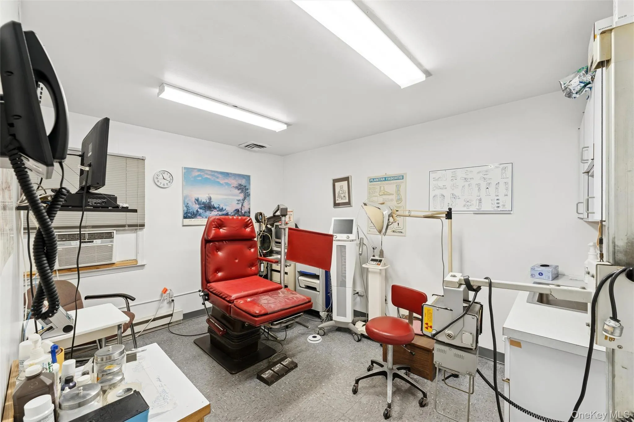 5 Seaton Gate, Hempstead, NY, 2 Bedrooms Bedrooms, 14 Rooms Rooms,1 BathroomBathrooms,Residential,For Rent,Seaton Gate,0,1008979 5 Seaton Gate, Hempstead, NY, 2 Bedrooms Bedrooms, 14 Rooms Rooms,1 BathroomBathrooms,Residential,For Rent,Seaton Gate,0,1008979