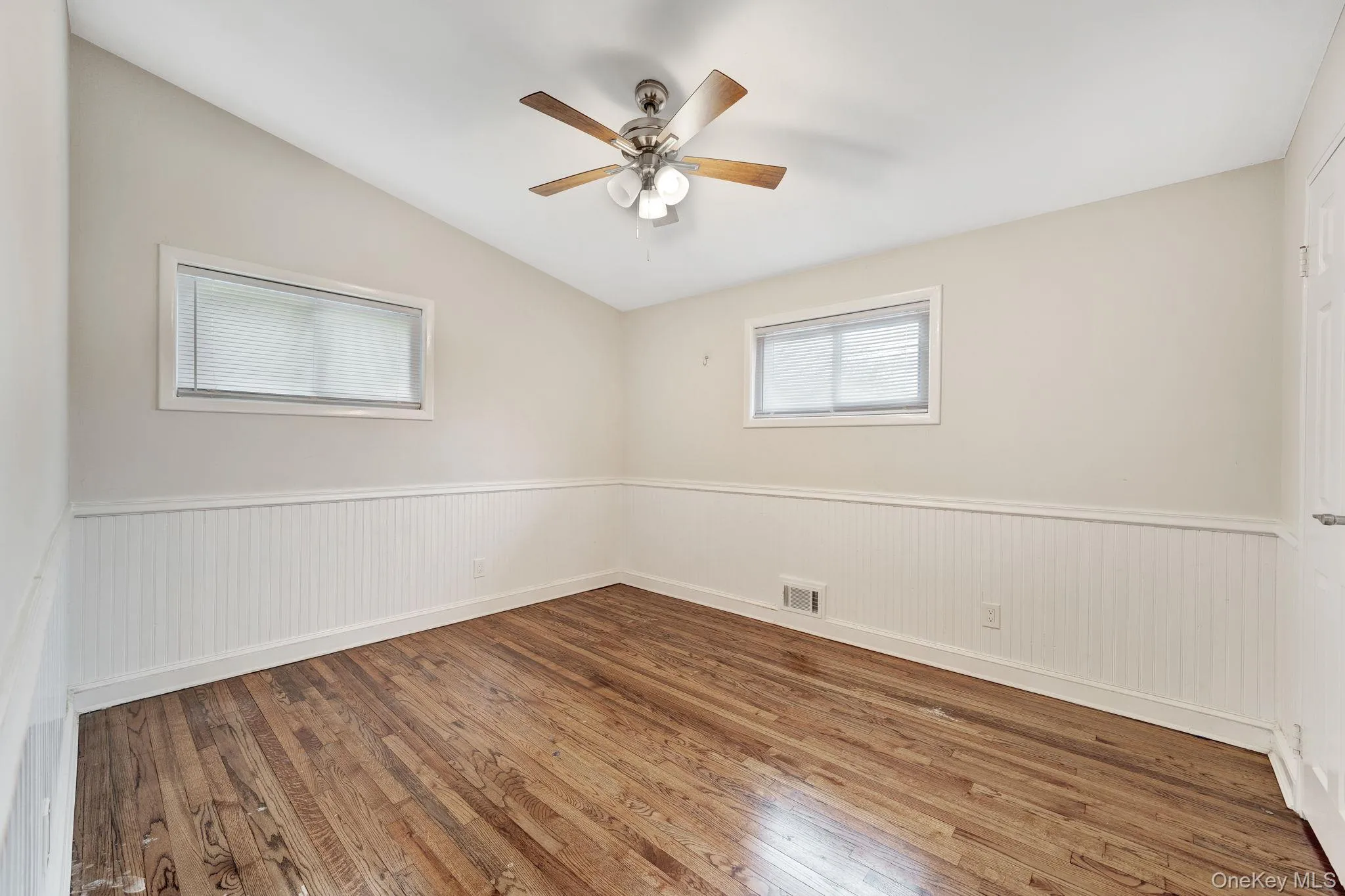 34 Cheryl Drive, Brookhaven, NY, 3 Bedrooms Bedrooms, 9 Rooms Rooms,2 BathroomsBathrooms,Residential,For Rent,Cheryl,0,1008980 34 Cheryl Drive, Brookhaven, NY, 3 Bedrooms Bedrooms, 9 Rooms Rooms,2 BathroomsBathrooms,Residential,For Rent,Cheryl,0,1008980