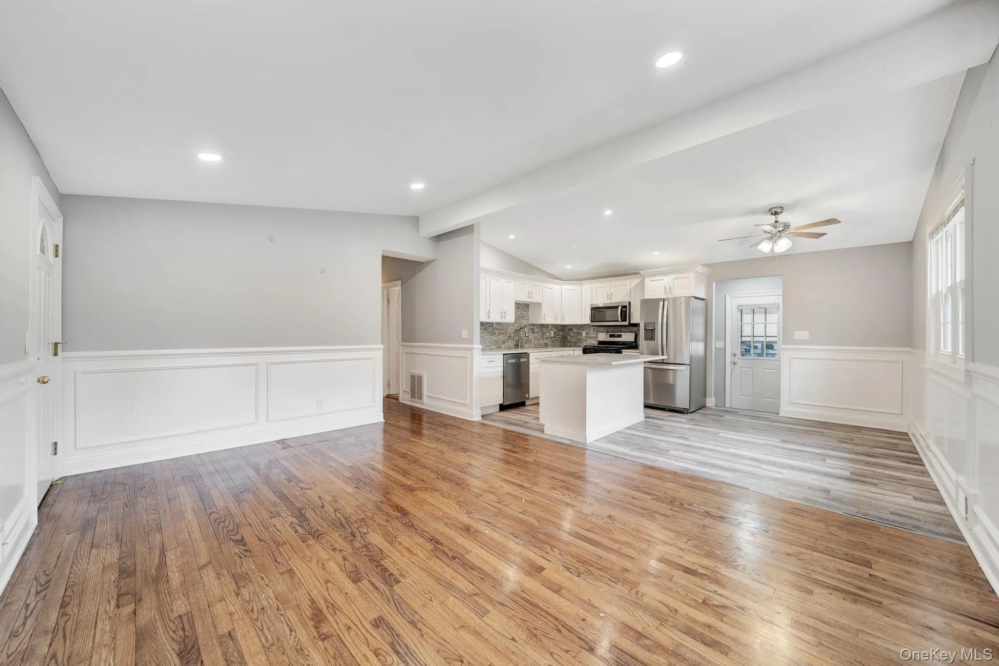 34 Cheryl Drive, Brookhaven, NY, 3 Bedrooms Bedrooms, 9 Rooms Rooms,2 BathroomsBathrooms,Residential,For Rent,Cheryl,0,1008980 34 Cheryl Drive, Brookhaven, NY, 3 Bedrooms Bedrooms, 9 Rooms Rooms,2 BathroomsBathrooms,Residential,For Rent,Cheryl,0,1008980