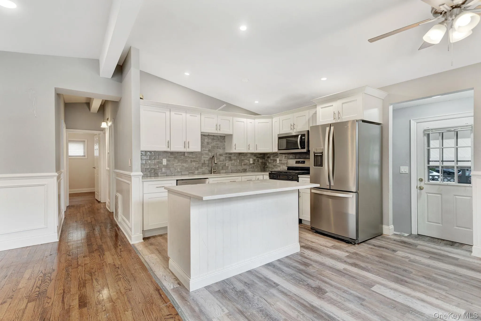 34 Cheryl Drive, Brookhaven, NY, 3 Bedrooms Bedrooms, 9 Rooms Rooms,2 BathroomsBathrooms,Residential,For Rent,Cheryl,0,1008980 34 Cheryl Drive, Brookhaven, NY, 3 Bedrooms Bedrooms, 9 Rooms Rooms,2 BathroomsBathrooms,Residential,For Rent,Cheryl,0,1008980
