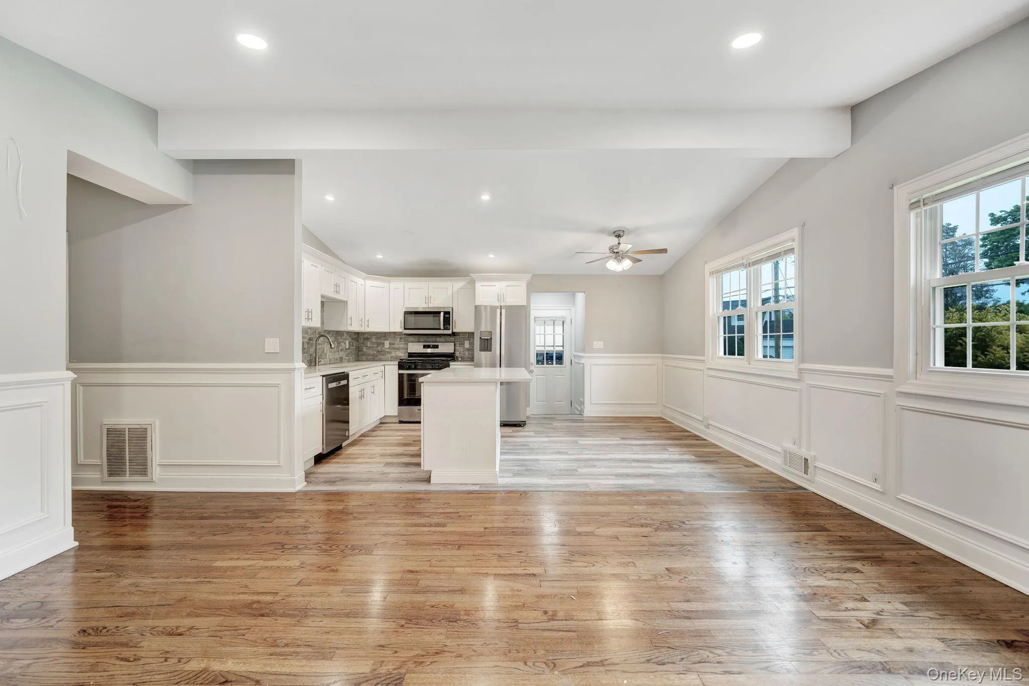 34 Cheryl Drive, Brookhaven, NY, 3 Bedrooms Bedrooms, 9 Rooms Rooms,2 BathroomsBathrooms,Residential,For Rent,Cheryl,0,1008980 34 Cheryl Drive, Brookhaven, NY, 3 Bedrooms Bedrooms, 9 Rooms Rooms,2 BathroomsBathrooms,Residential,For Rent,Cheryl,0,1008980