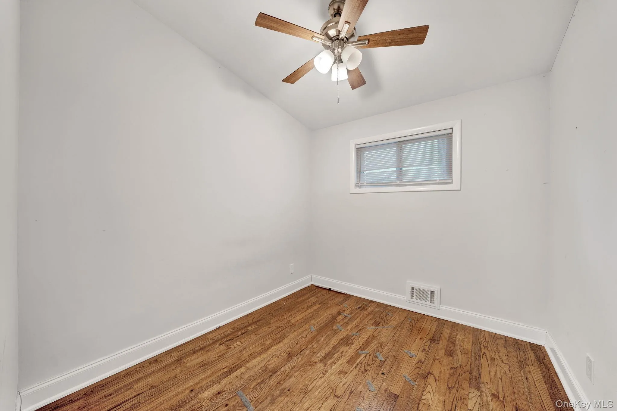34 Cheryl Drive, Brookhaven, NY, 3 Bedrooms Bedrooms, 9 Rooms Rooms,2 BathroomsBathrooms,Residential,For Rent,Cheryl,0,1008980 34 Cheryl Drive, Brookhaven, NY, 3 Bedrooms Bedrooms, 9 Rooms Rooms,2 BathroomsBathrooms,Residential,For Rent,Cheryl,0,1008980