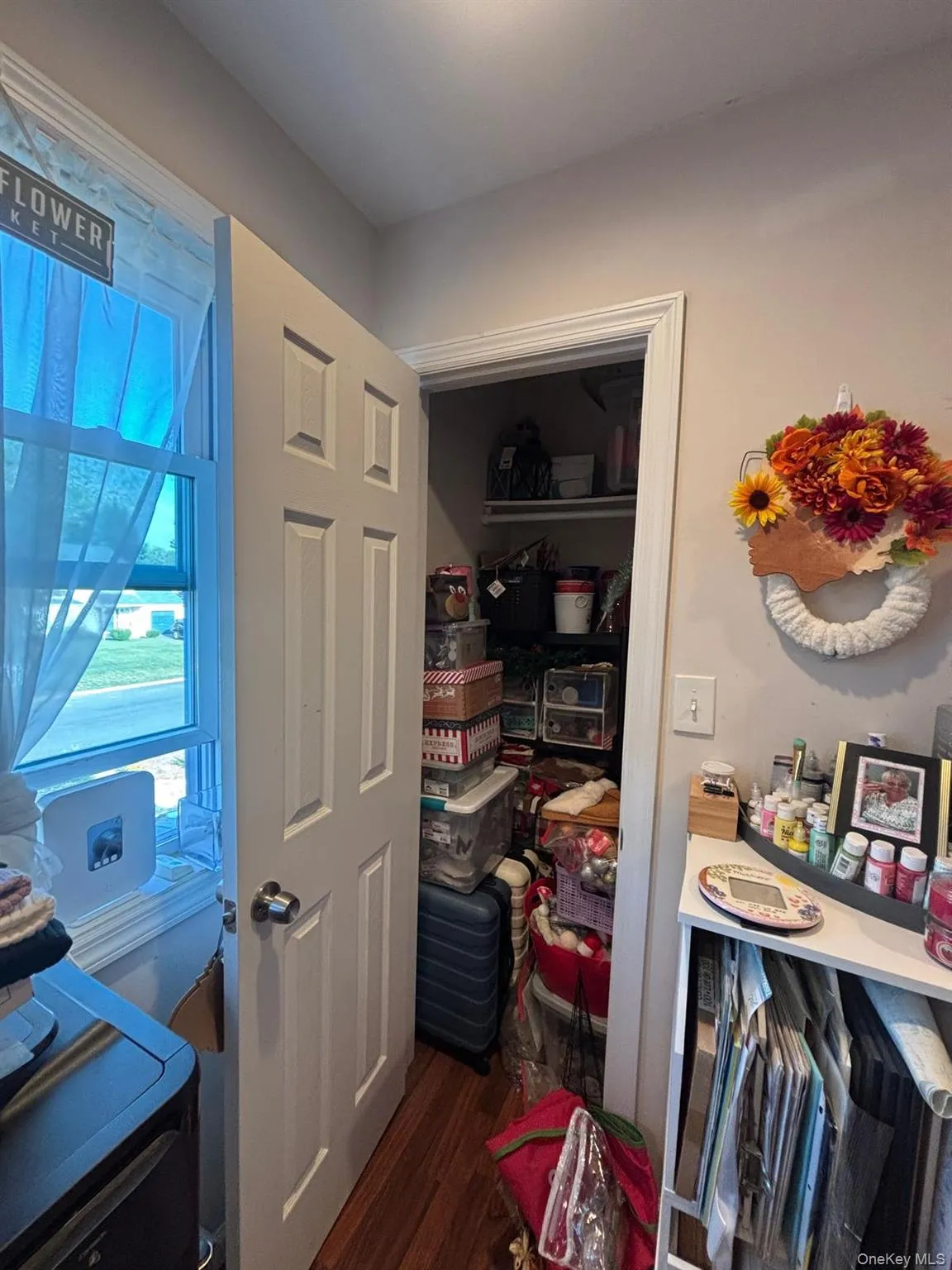 938 Scherger Avenue, Brookhaven, NY, 4 Bedrooms Bedrooms, 7 Rooms Rooms,1 BathroomBathrooms,Residential Lease,For Rent,Scherger,0,1008982 938 Scherger Avenue, Brookhaven, NY, 4 Bedrooms Bedrooms, 7 Rooms Rooms,1 BathroomBathrooms,Residential Lease,For Rent,Scherger,0,1008982