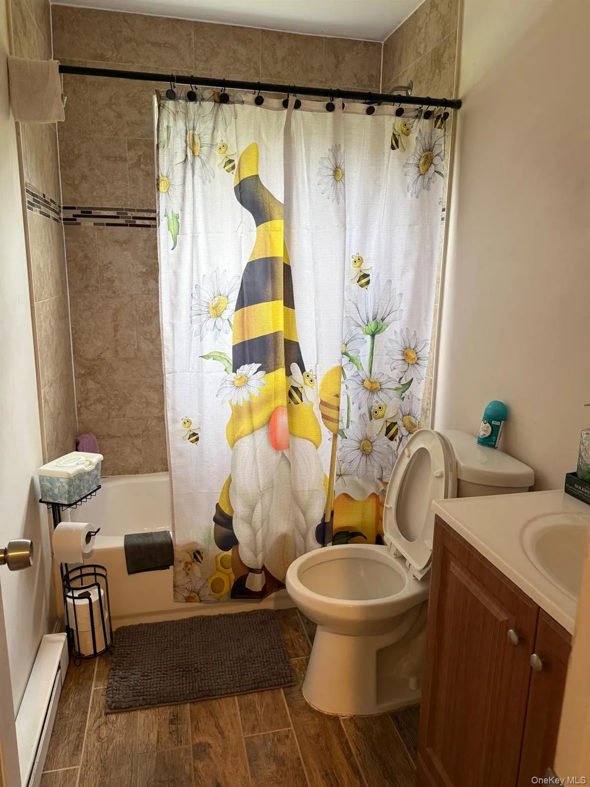 938 Scherger Avenue, Brookhaven, NY, 4 Bedrooms Bedrooms, 6 Rooms Rooms,1 BathroomBathrooms,Residential Lease,For Rent,Scherger,0,1008982 938 Scherger Avenue, Brookhaven, NY, 4 Bedrooms Bedrooms, 6 Rooms Rooms,1 BathroomBathrooms,Residential Lease,For Rent,Scherger,0,1008982
