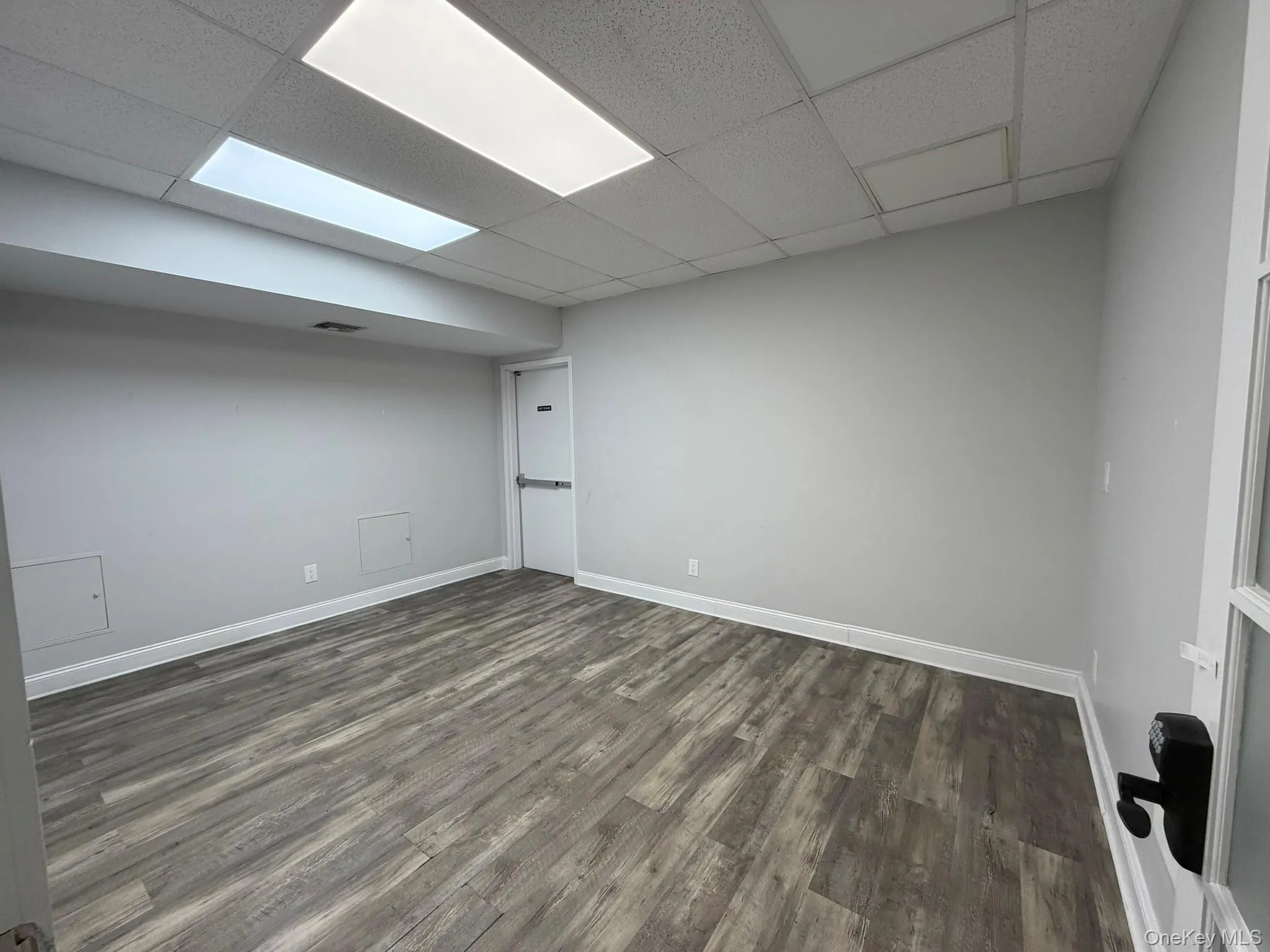 213-33 39th Avenue, New York, NY, ,Commercial Lease,For Rent,39th,0,1008988 213-33 39th Avenue, New York, NY, ,Commercial Lease,For Rent,39th,0,1008988