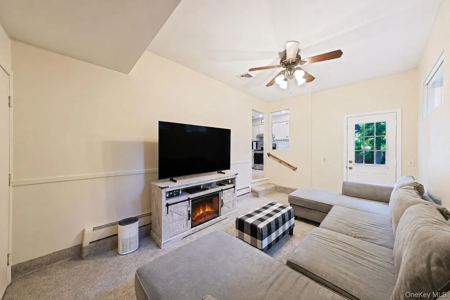 171 Tyler Avenue, Brookhaven, NY, 3 Bedrooms Bedrooms, 7 Rooms Rooms,2 BathroomsBathrooms,Residential,For Rent,Tyler,0,1008989 171 Tyler Avenue, Brookhaven, NY, 3 Bedrooms Bedrooms, 7 Rooms Rooms,2 BathroomsBathrooms,Residential,For Rent,Tyler,0,1008989
