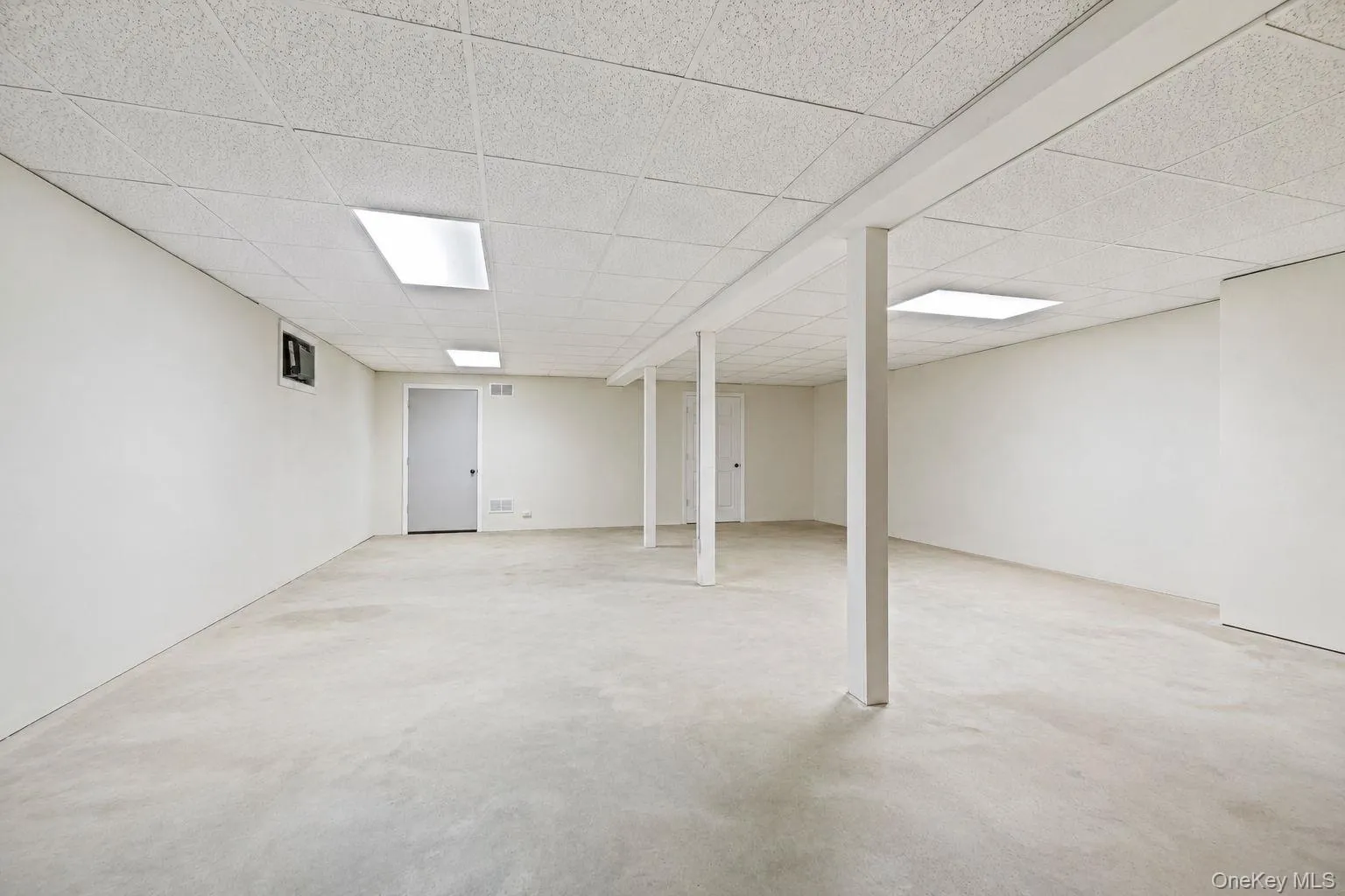 171 Tyler Avenue, Brookhaven, NY, 3 Bedrooms Bedrooms, 7 Rooms Rooms,2 BathroomsBathrooms,Residential,For Rent,Tyler,0,1008989 171 Tyler Avenue, Brookhaven, NY, 3 Bedrooms Bedrooms, 7 Rooms Rooms,2 BathroomsBathrooms,Residential,For Rent,Tyler,0,1008989