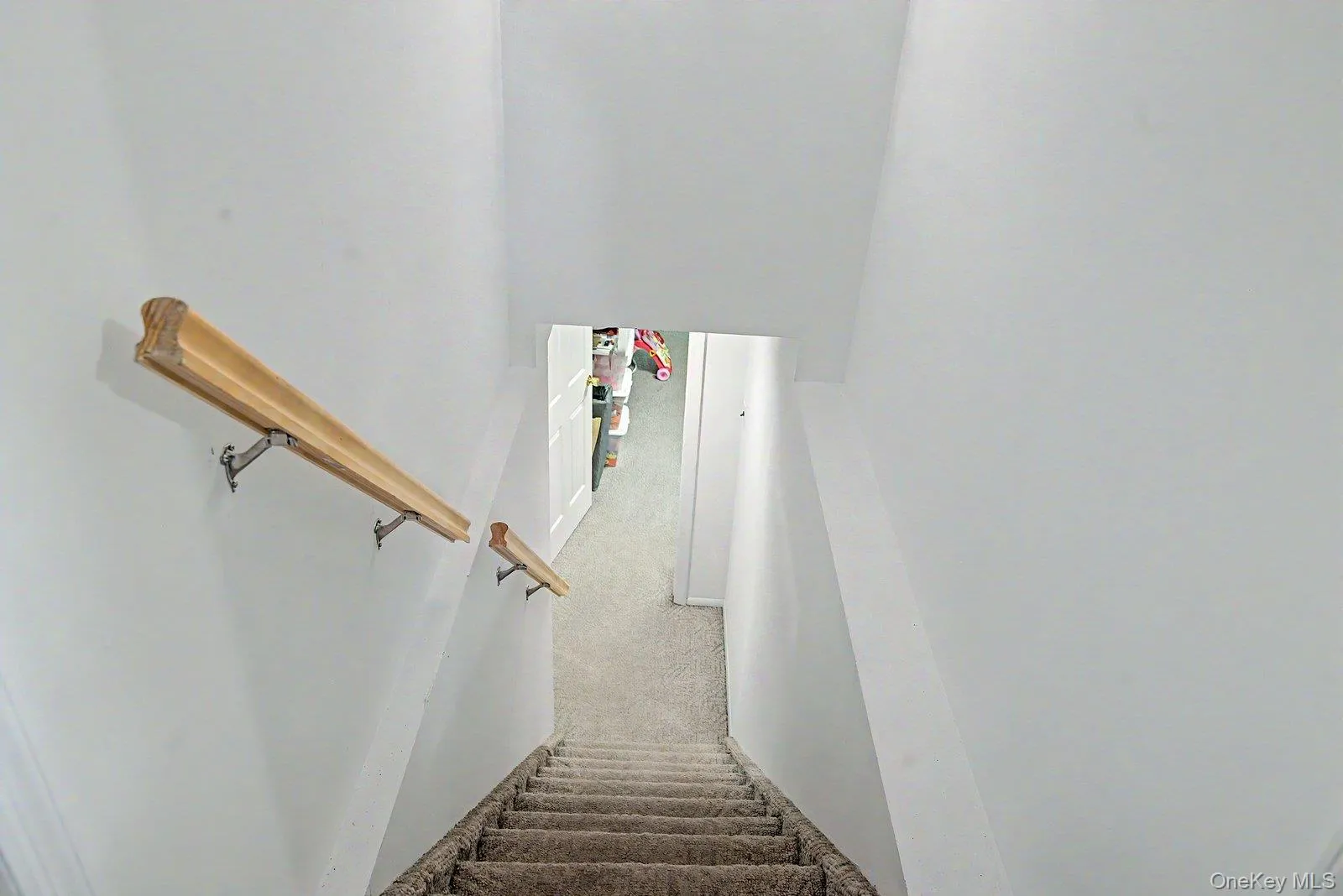 470 Ontario Street, Islip, NY, 3 Bedrooms Bedrooms, 9 Rooms Rooms,1 BathroomBathrooms,Residential,For Rent,Ontario,0,1008995 470 Ontario Street, Islip, NY, 3 Bedrooms Bedrooms, 9 Rooms Rooms,1 BathroomBathrooms,Residential,For Rent,Ontario,0,1008995