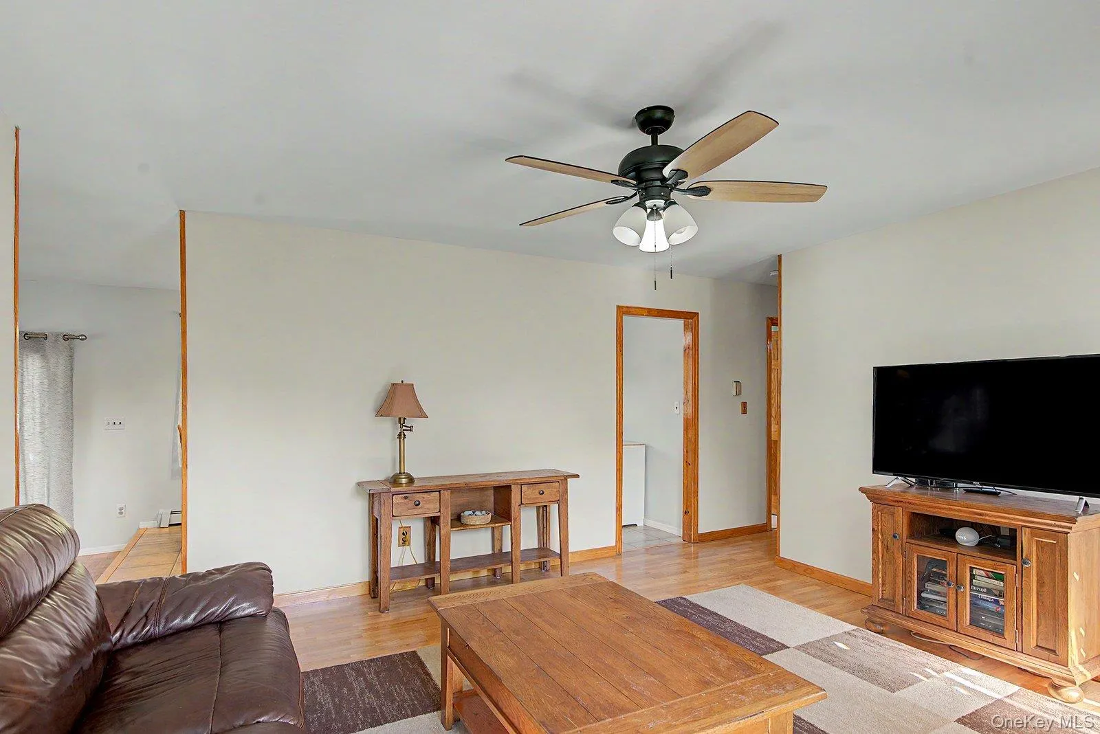 470 Ontario Street, Islip, NY, 3 Bedrooms Bedrooms, 9 Rooms Rooms,1 BathroomBathrooms,Residential,For Rent,Ontario,0,1008995 470 Ontario Street, Islip, NY, 3 Bedrooms Bedrooms, 9 Rooms Rooms,1 BathroomBathrooms,Residential,For Rent,Ontario,0,1008995