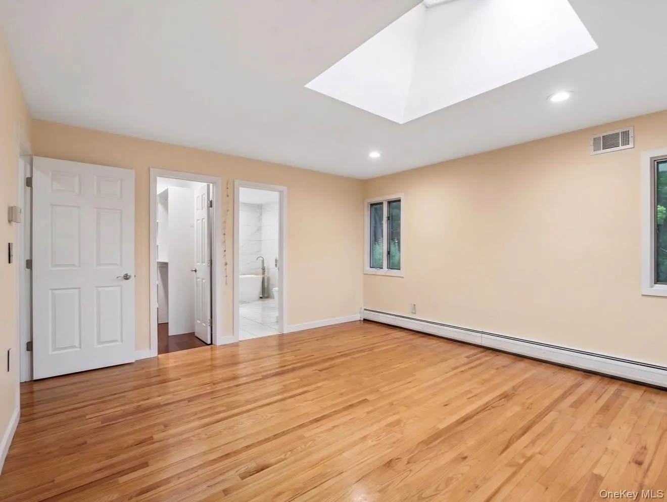 1150 Route 9W, Orangetown, NY, 5 Bedrooms Bedrooms, 17 Rooms Rooms,4 BathroomsBathrooms,Residential,For Rent,Route 9W,0,1008996 1150 Route 9W, Orangetown, NY, 5 Bedrooms Bedrooms, 17 Rooms Rooms,4 BathroomsBathrooms,Residential,For Rent,Route 9W,0,1008996