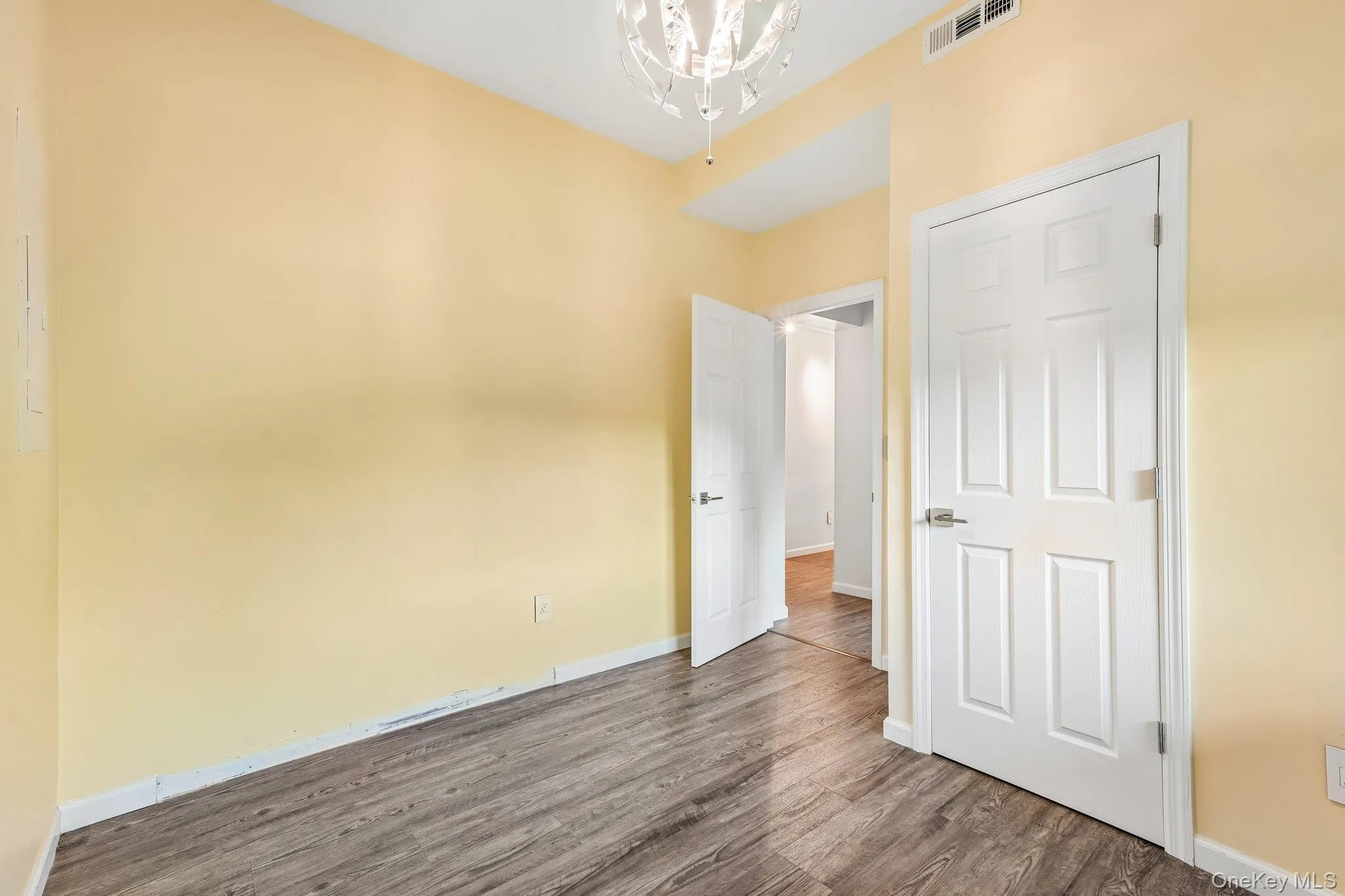 1150 Route 9W, Orangetown, NY, 5 Bedrooms Bedrooms, 17 Rooms Rooms,4 BathroomsBathrooms,Residential,For Rent,Route 9W,0,1008996 1150 Route 9W, Orangetown, NY, 5 Bedrooms Bedrooms, 17 Rooms Rooms,4 BathroomsBathrooms,Residential,For Rent,Route 9W,0,1008996