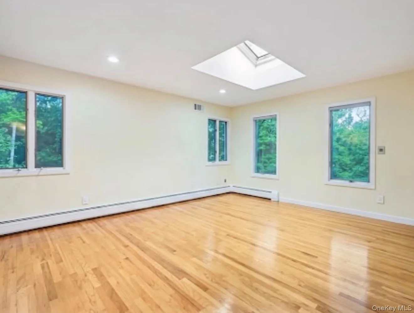 1150 Route 9W, Orangetown, NY, 5 Bedrooms Bedrooms, 17 Rooms Rooms,4 BathroomsBathrooms,Residential,For Rent,Route 9W,0,1008996 1150 Route 9W, Orangetown, NY, 5 Bedrooms Bedrooms, 17 Rooms Rooms,4 BathroomsBathrooms,Residential,For Rent,Route 9W,0,1008996