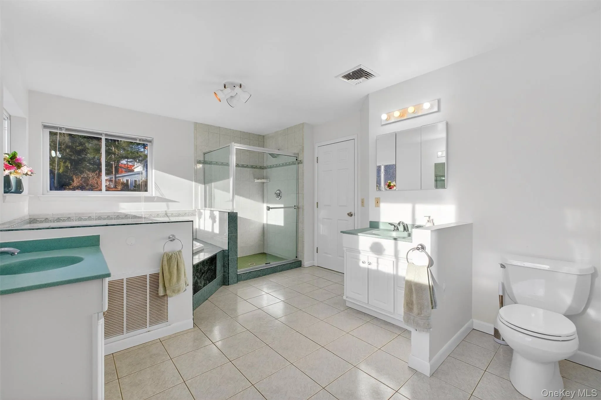 33 Maple Moor Lane, Cortlandt, NY, 4 Bedrooms Bedrooms, 11 Rooms Rooms,3 BathroomsBathrooms,Residential,For Rent,Maple Moor,0,1008999 33 Maple Moor Lane, Cortlandt, NY, 4 Bedrooms Bedrooms, 11 Rooms Rooms,3 BathroomsBathrooms,Residential,For Rent,Maple Moor,0,1008999