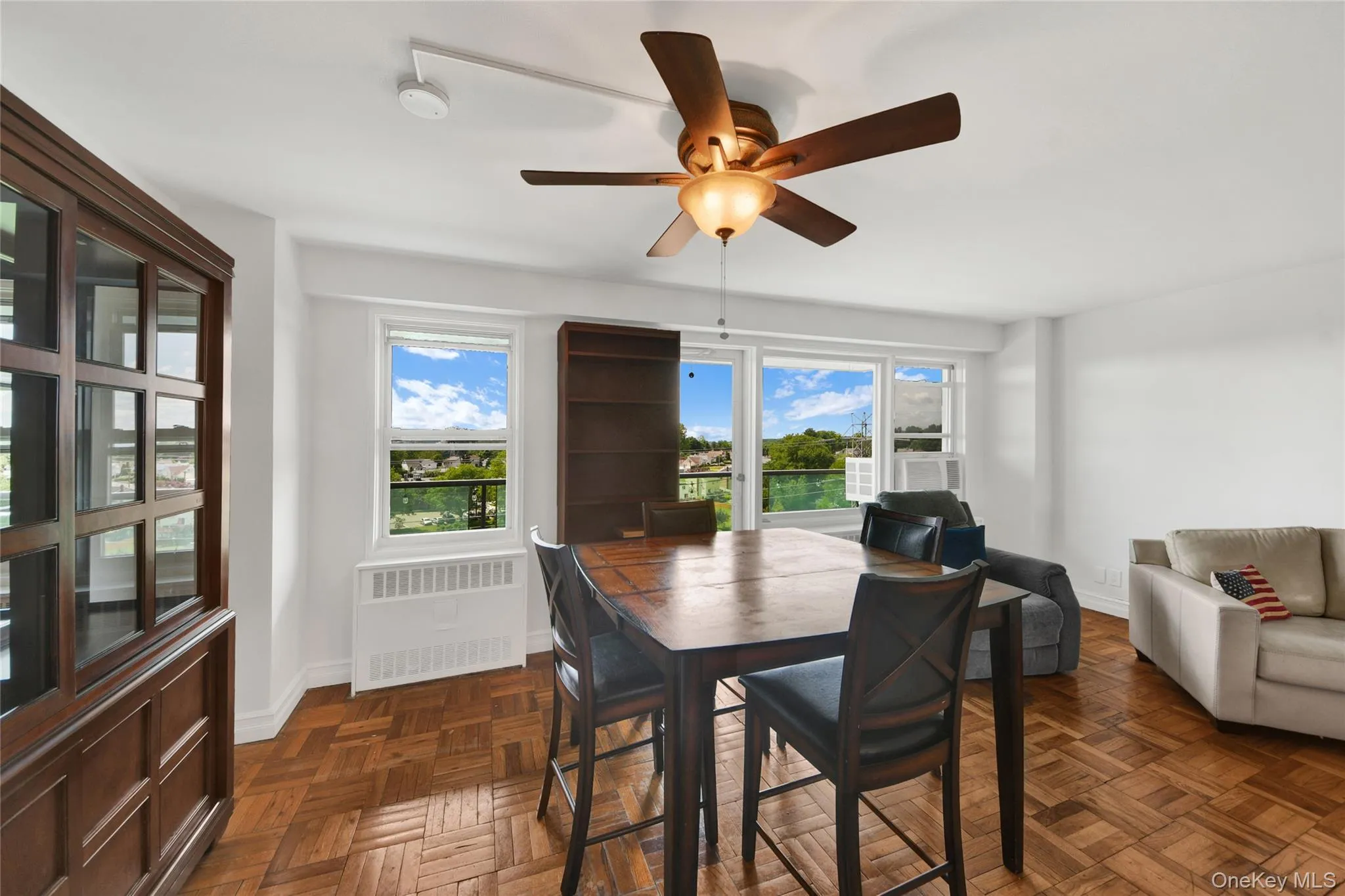 1853 Central Park Ave, Yonkers, NY, 3 Bedrooms Bedrooms, 6 Rooms Rooms,2 BathroomsBathrooms,Residential,For Rent,Central Park Ave,0,1009000 1853 Central Park Ave, Yonkers, NY, 3 Bedrooms Bedrooms, 6 Rooms Rooms,2 BathroomsBathrooms,Residential,For Rent,Central Park Ave,0,1009000