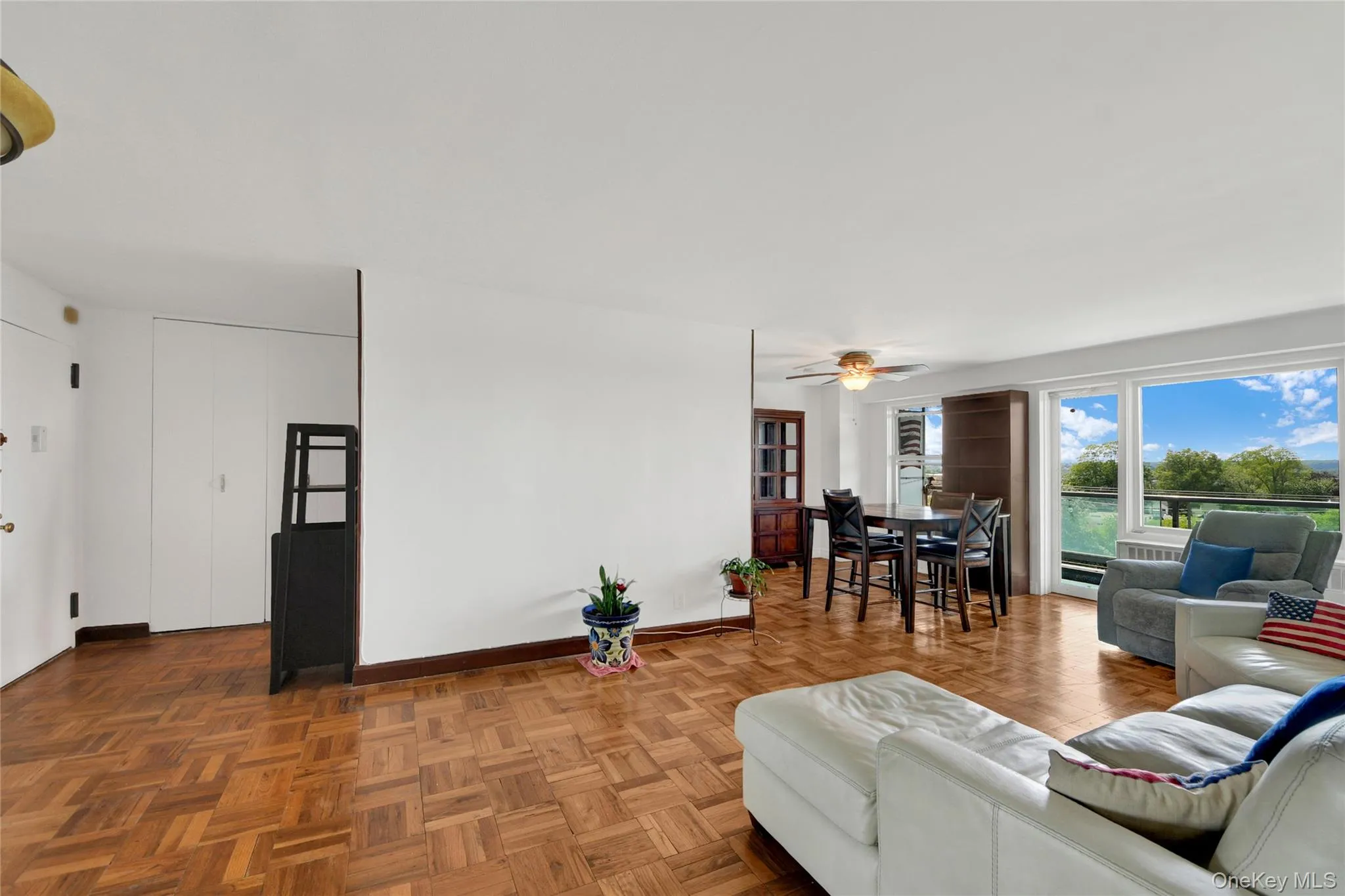 1853 Central Park Ave, Yonkers, NY, 3 Bedrooms Bedrooms, 6 Rooms Rooms,2 BathroomsBathrooms,Residential,For Rent,Central Park Ave,0,1009000 1853 Central Park Ave, Yonkers, NY, 3 Bedrooms Bedrooms, 6 Rooms Rooms,2 BathroomsBathrooms,Residential,For Rent,Central Park Ave,0,1009000