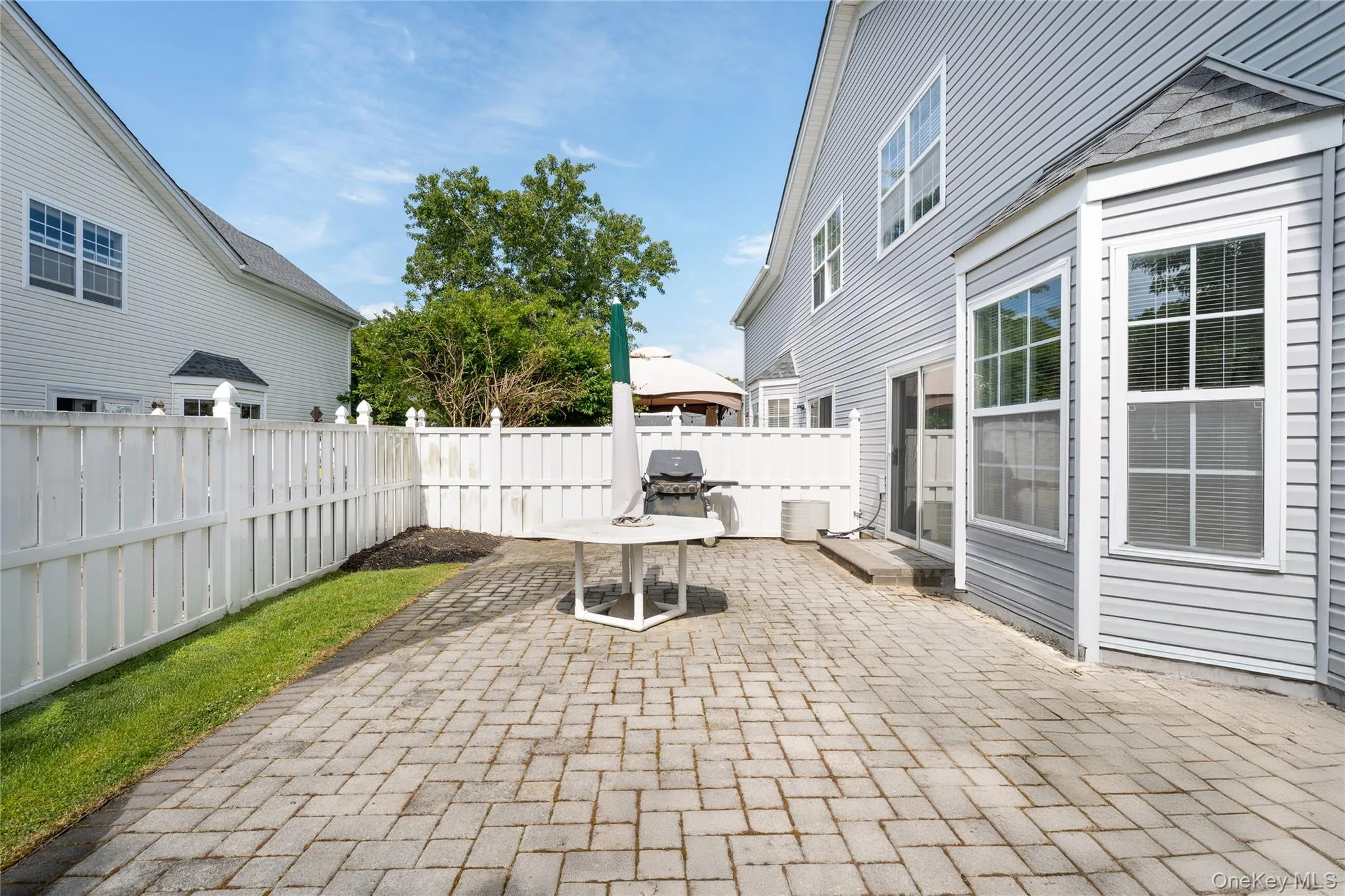 5 Robert Lane, Brookhaven, NY, 2 Bedrooms Bedrooms, 6 Rooms Rooms,2 BathroomsBathrooms,Residential,For Rent,Robert,0,1009003 5 Robert Lane, Brookhaven, NY, 2 Bedrooms Bedrooms, 6 Rooms Rooms,2 BathroomsBathrooms,Residential,For Rent,Robert,0,1009003
