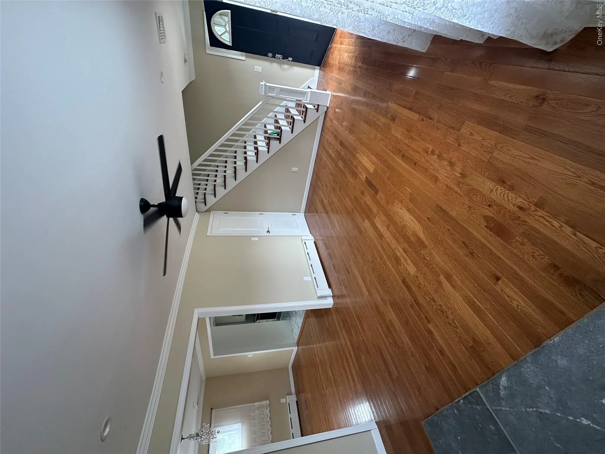 5 Ashwood Road, North Hempstead, NY, 3 Bedrooms Bedrooms, 6 Rooms Rooms,1 BathroomBathrooms,Residential Lease,For Rent,Ashwood,0,1009008 5 Ashwood Road, North Hempstead, NY, 3 Bedrooms Bedrooms, 6 Rooms Rooms,1 BathroomBathrooms,Residential Lease,For Rent,Ashwood,0,1009008