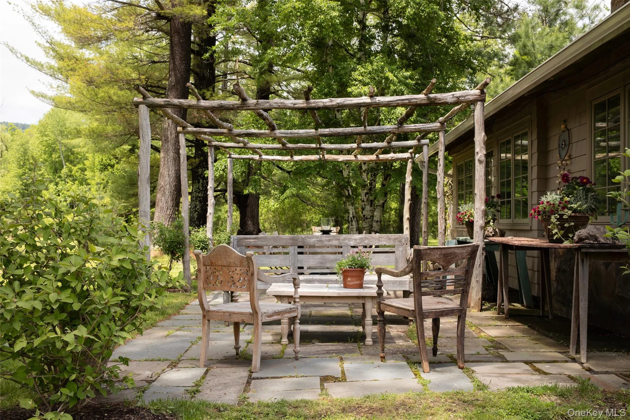 21-23 Library Lane, Woodstock, NY, 7 Bedrooms Bedrooms, 16 Rooms Rooms,4 BathroomsBathrooms,Residential,For Rent,Library Lane,0,1009009 21-23 Library Lane, Woodstock, NY, 7 Bedrooms Bedrooms, 16 Rooms Rooms,4 BathroomsBathrooms,Residential,For Rent,Library Lane,0,1009009
