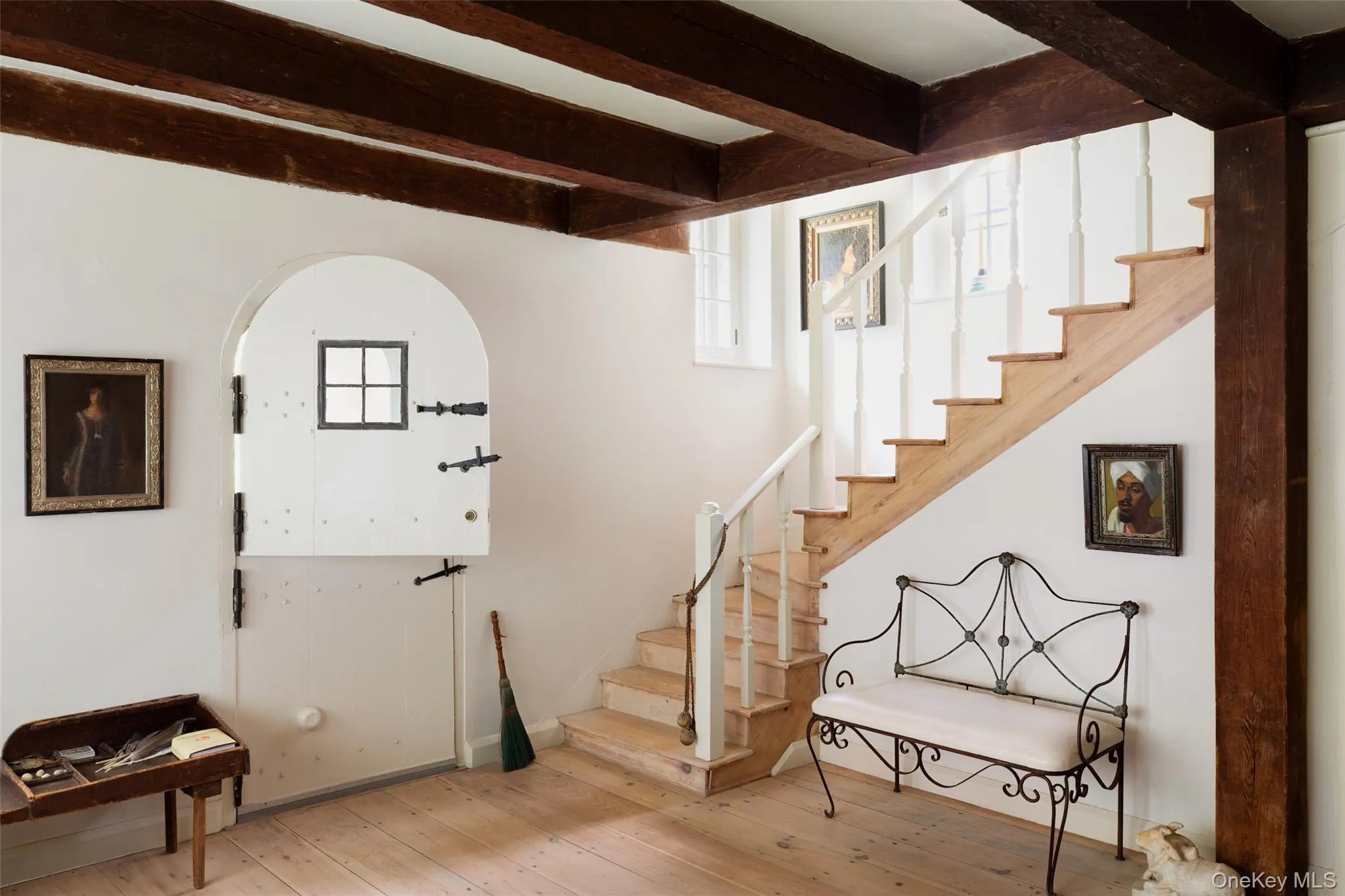 21-23 Library Lane, Woodstock, NY, 7 Bedrooms Bedrooms, 16 Rooms Rooms,4 BathroomsBathrooms,Residential,For Rent,Library Lane,0,1009009 21-23 Library Lane, Woodstock, NY, 7 Bedrooms Bedrooms, 16 Rooms Rooms,4 BathroomsBathrooms,Residential,For Rent,Library Lane,0,1009009