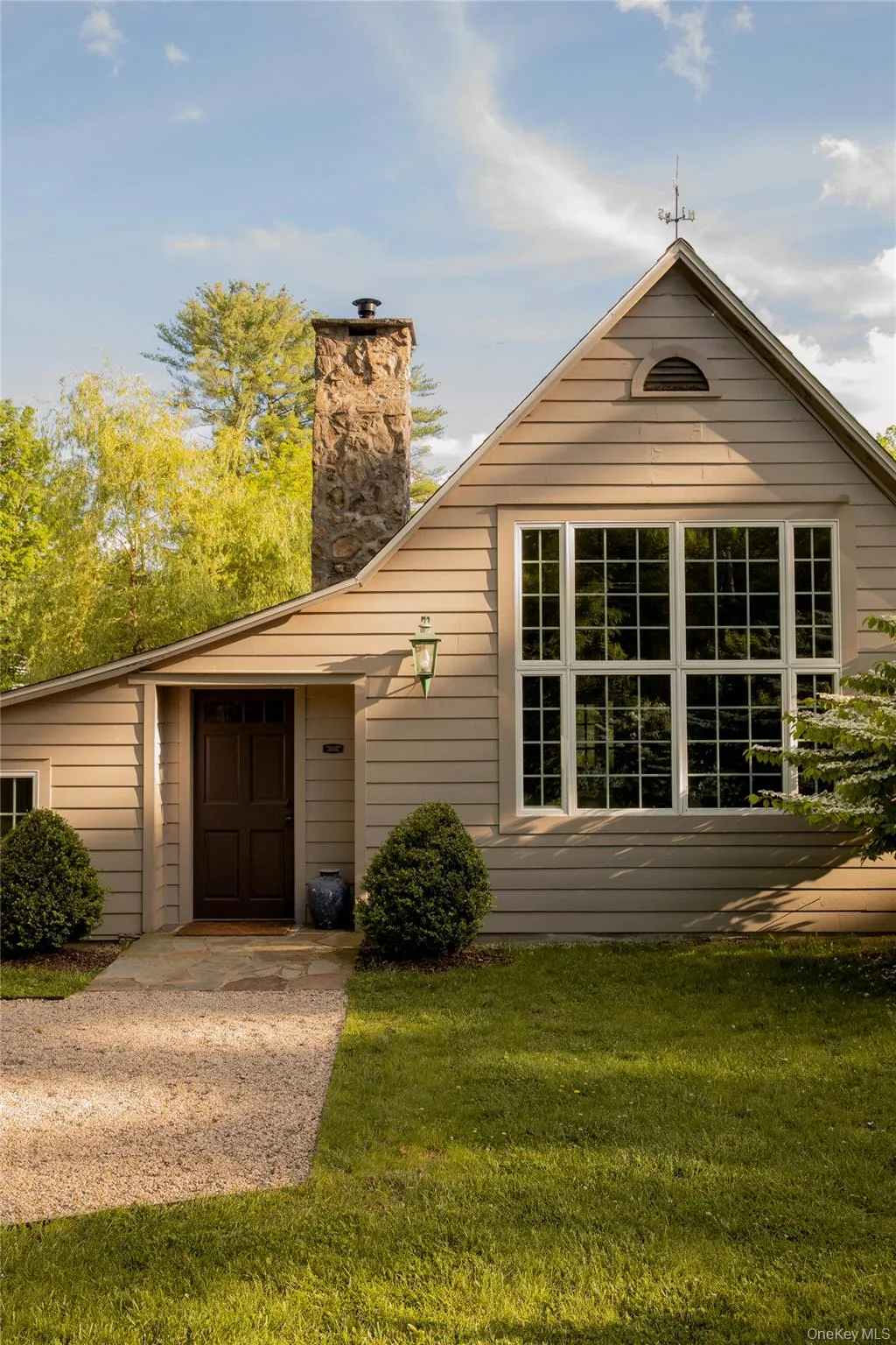 21-23 Library Lane, Woodstock, NY, 7 Bedrooms Bedrooms, 16 Rooms Rooms,4 BathroomsBathrooms,Residential,For Rent,Library Lane,0,1009009 21-23 Library Lane, Woodstock, NY, 7 Bedrooms Bedrooms, 16 Rooms Rooms,4 BathroomsBathrooms,Residential,For Rent,Library Lane,0,1009009