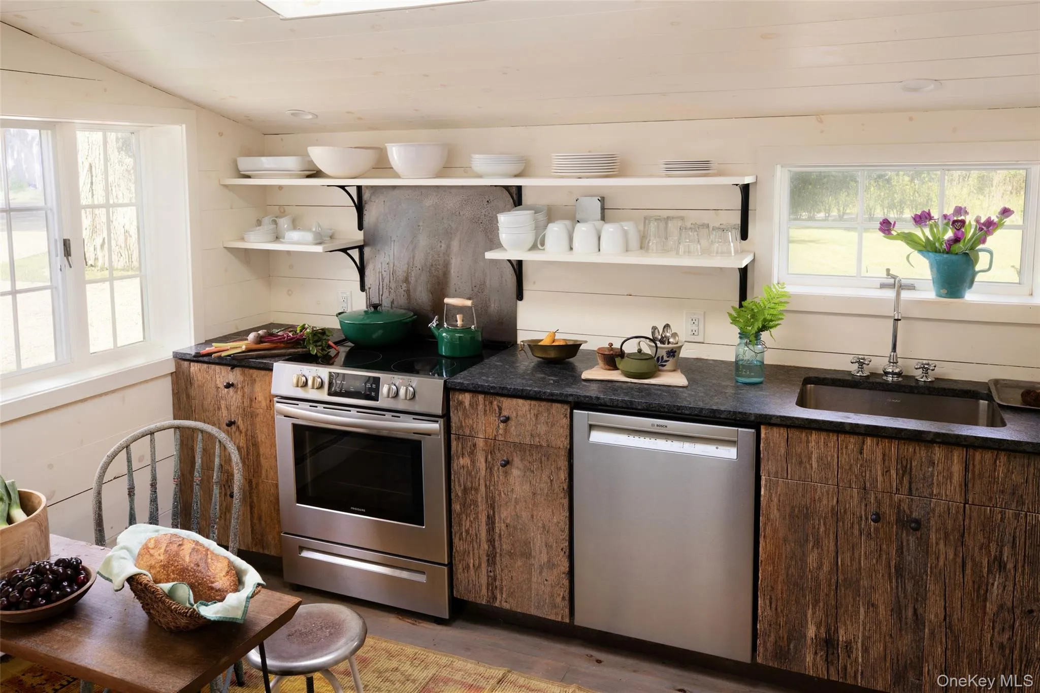 21-23 Library Lane, Woodstock, NY, 7 Bedrooms Bedrooms, 16 Rooms Rooms,4 BathroomsBathrooms,Residential,For Rent,Library Lane,0,1009009 21-23 Library Lane, Woodstock, NY, 7 Bedrooms Bedrooms, 16 Rooms Rooms,4 BathroomsBathrooms,Residential,For Rent,Library Lane,0,1009009