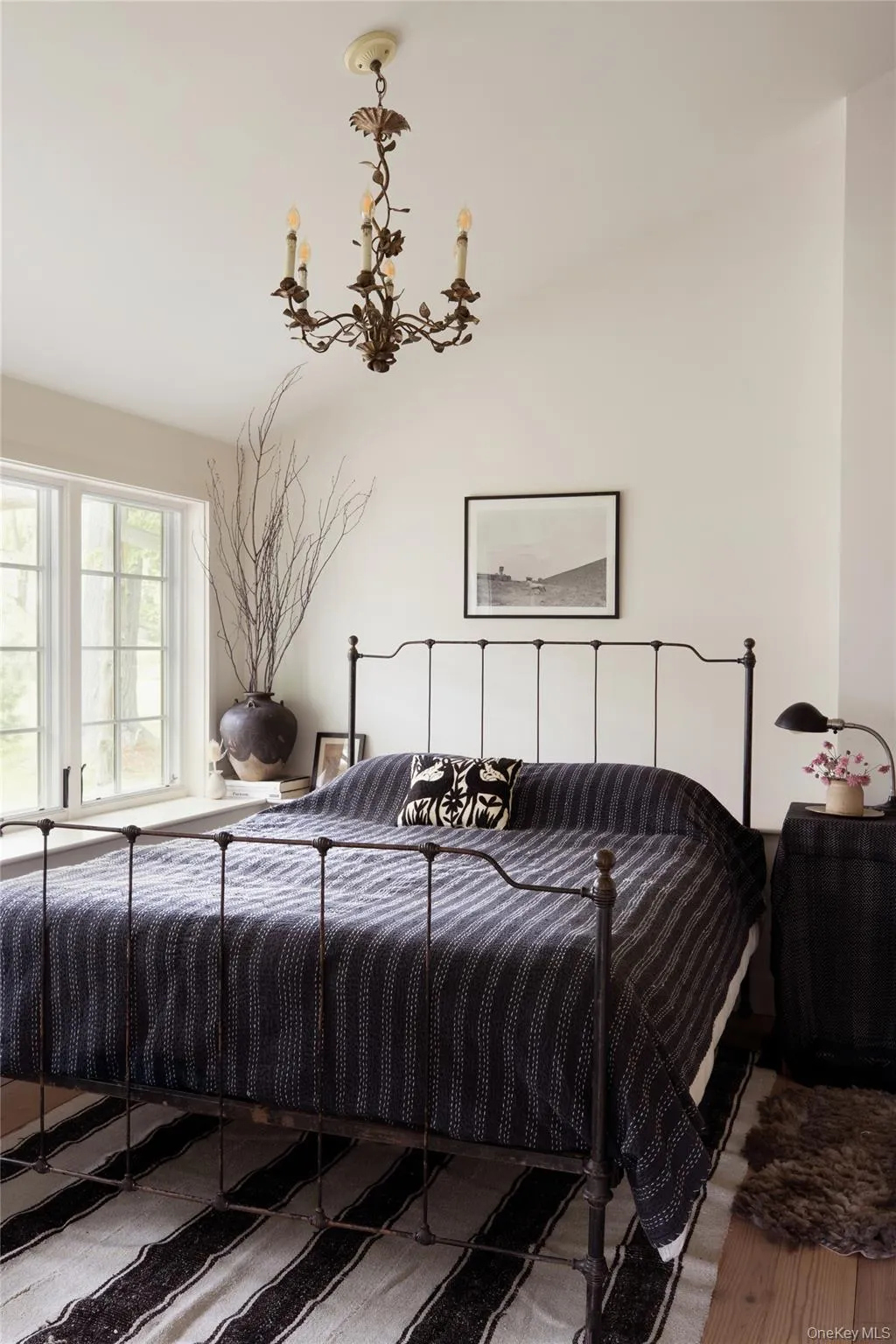 21-23 Library Lane, Woodstock, NY, 7 Bedrooms Bedrooms, 16 Rooms Rooms,4 BathroomsBathrooms,Residential,For Rent,Library Lane,0,1009009 21-23 Library Lane, Woodstock, NY, 7 Bedrooms Bedrooms, 16 Rooms Rooms,4 BathroomsBathrooms,Residential,For Rent,Library Lane,0,1009009