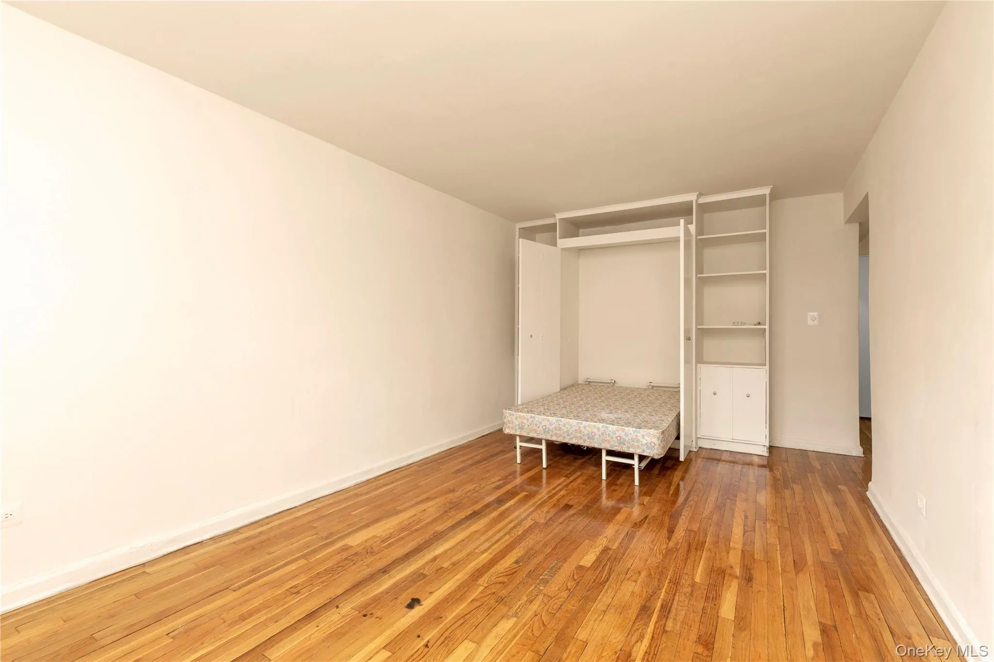 31-85 Crescent Street, New York, NY, 3 Rooms Rooms,1 BathroomBathrooms,Residential,For Rent,Crescent Street,0,1009010 31-85 Crescent Street, New York, NY, 3 Rooms Rooms,1 BathroomBathrooms,Residential,For Rent,Crescent Street,0,1009010