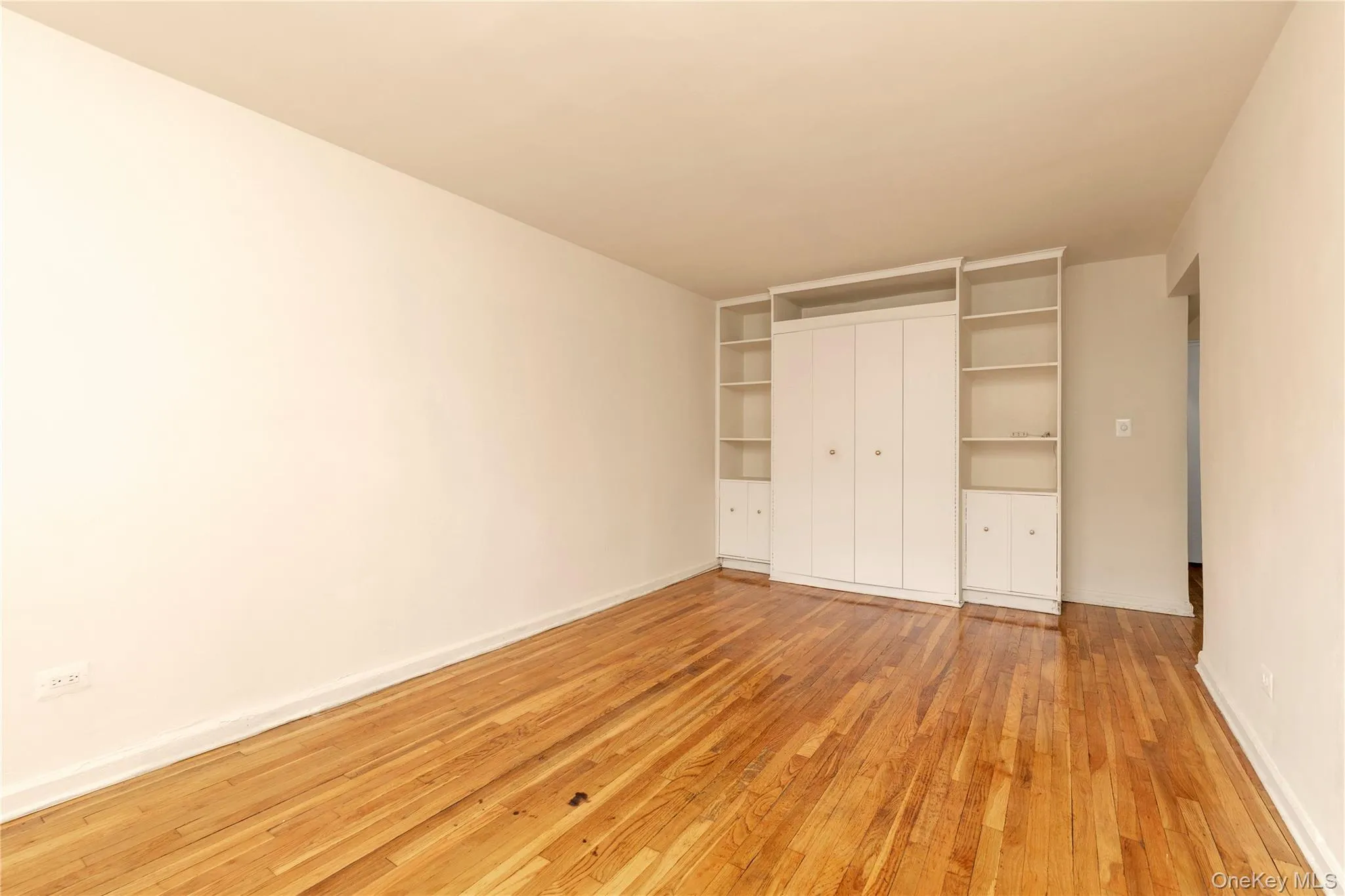 31-85 Crescent Street, New York, NY, 3 Rooms Rooms,1 BathroomBathrooms,Residential,For Rent,Crescent Street,0,1009010 31-85 Crescent Street, New York, NY, 3 Rooms Rooms,1 BathroomBathrooms,Residential,For Rent,Crescent Street,0,1009010