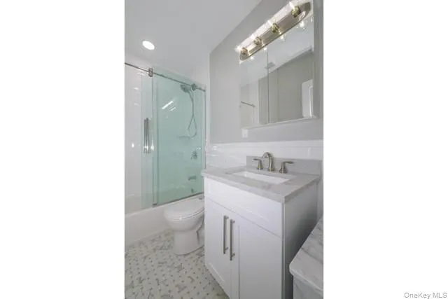 150 Covert Avenue, Hempstead, NY, 2 Bedrooms Bedrooms, 5 Rooms Rooms,1 BathroomBathrooms,Residential Lease,For Rent,Covert,0,1009012 150 Covert Avenue, Hempstead, NY, 2 Bedrooms Bedrooms, 5 Rooms Rooms,1 BathroomBathrooms,Residential Lease,For Rent,Covert,0,1009012