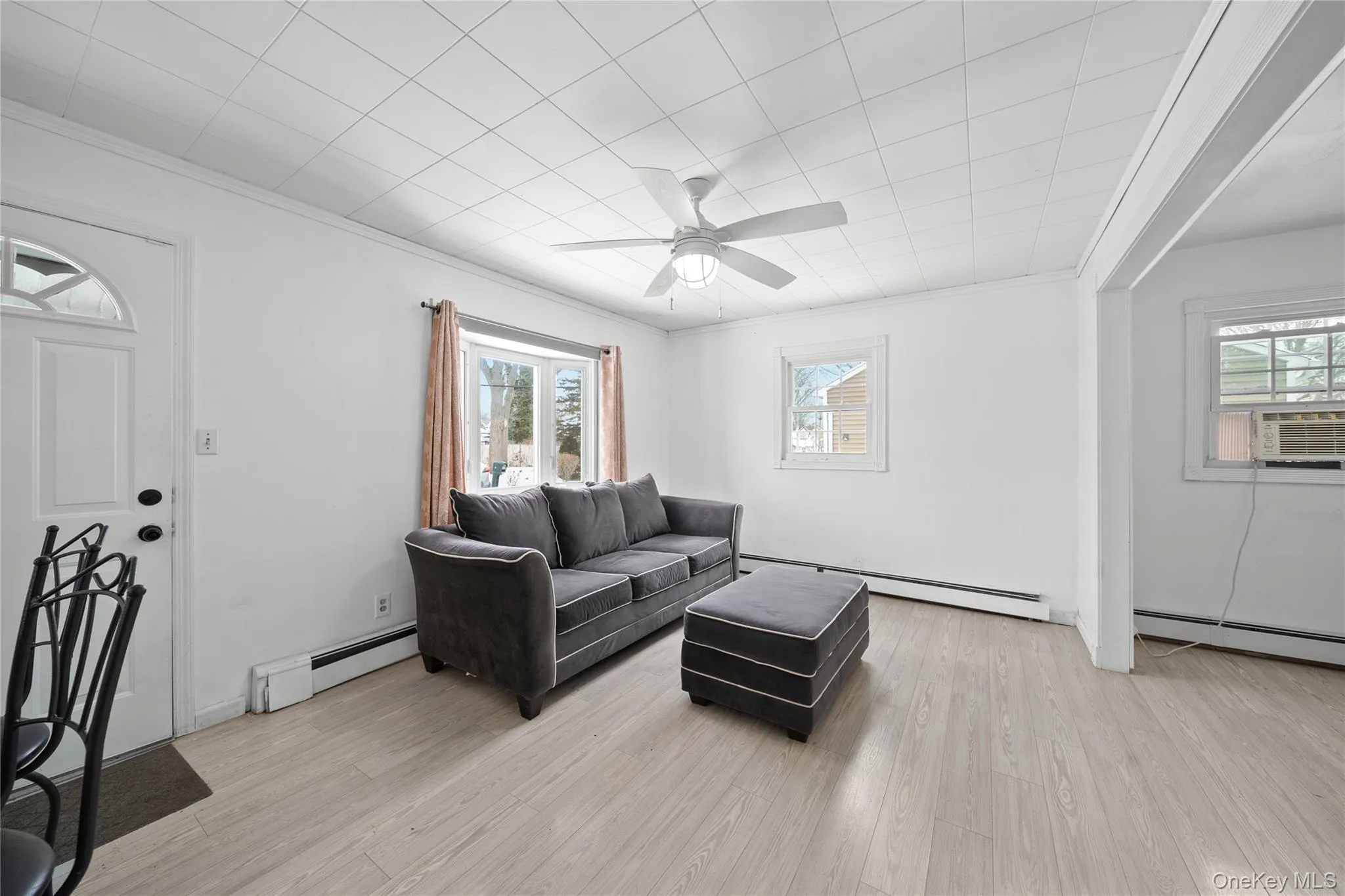 46 Kirby Lane, Brookhaven, NY, 2 Bedrooms Bedrooms, 5 Rooms Rooms,1 BathroomBathrooms,Residential,For Rent,Kirby,0,1009014 46 Kirby Lane, Brookhaven, NY, 2 Bedrooms Bedrooms, 5 Rooms Rooms,1 BathroomBathrooms,Residential,For Rent,Kirby,0,1009014