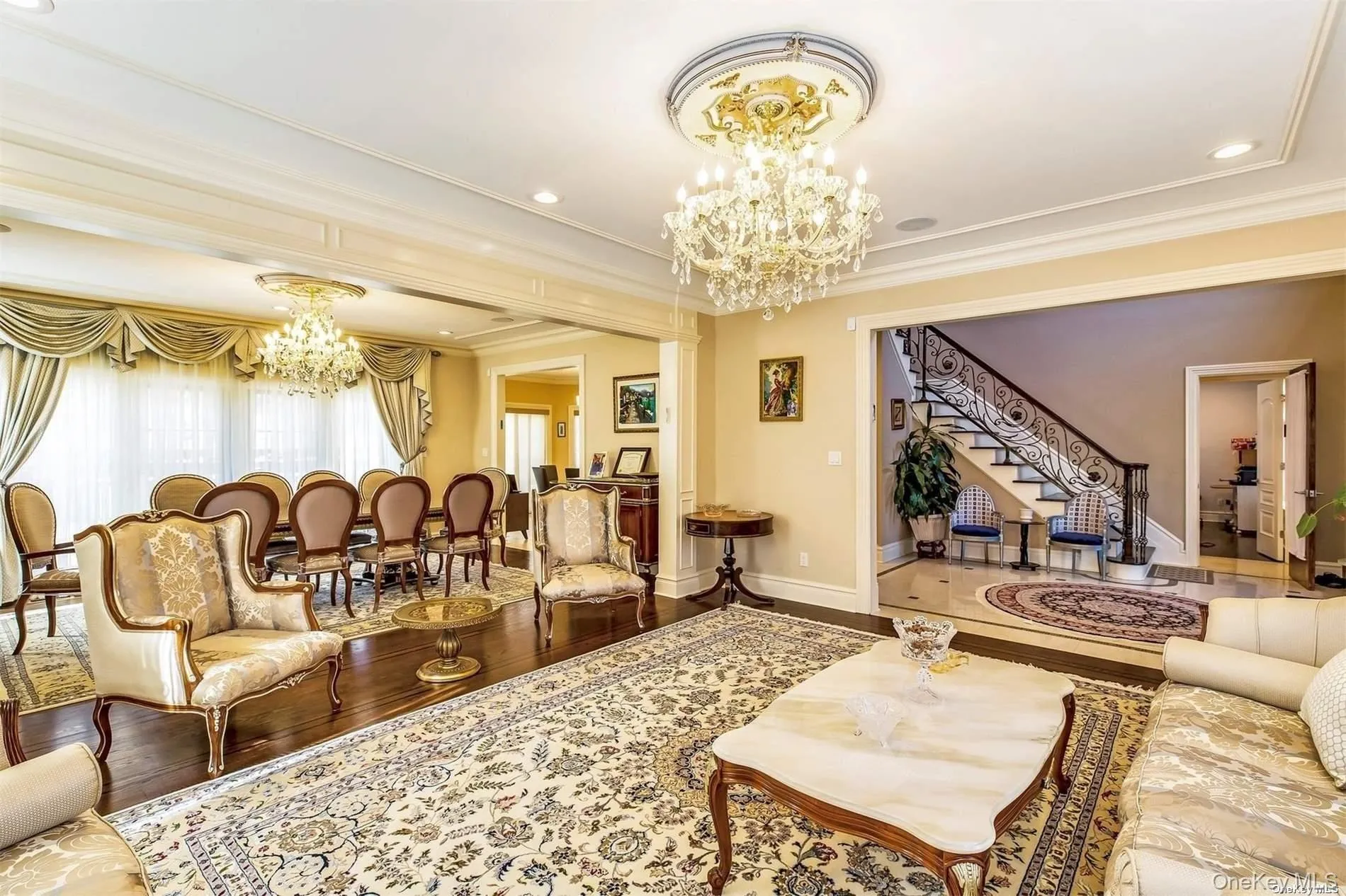 26 Spring Lane, North Hempstead, NY, 5 Bedrooms Bedrooms, 10 Rooms Rooms,4 BathroomsBathrooms,Residential Lease,For Rent,Spring,0,1009022 26 Spring Lane, North Hempstead, NY, 5 Bedrooms Bedrooms, 10 Rooms Rooms,4 BathroomsBathrooms,Residential Lease,For Rent,Spring,0,1009022