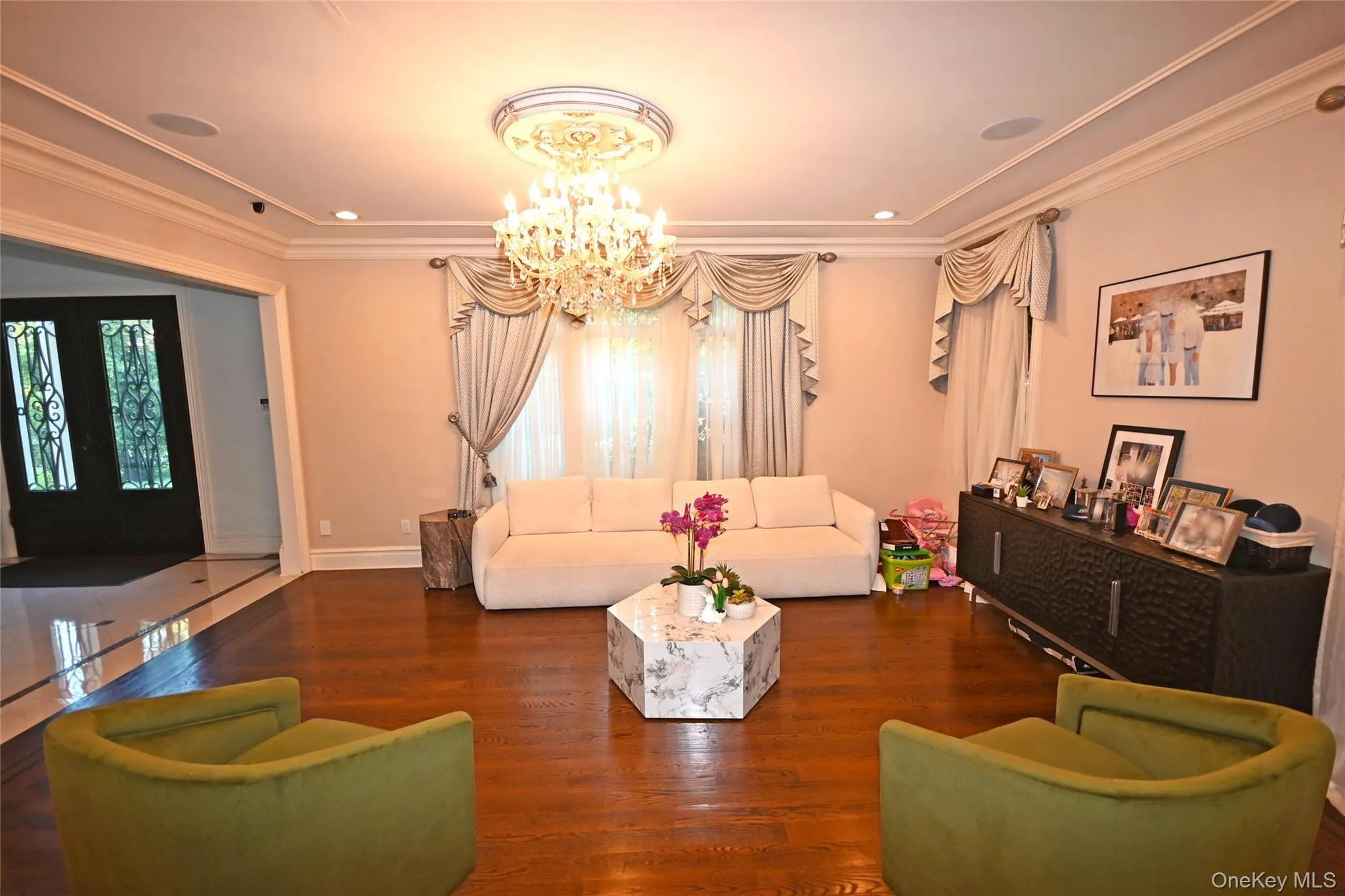 26 Spring Lane, North Hempstead, NY, 5 Bedrooms Bedrooms, 10 Rooms Rooms,4 BathroomsBathrooms,Residential Lease,For Rent,Spring,0,1009022 26 Spring Lane, North Hempstead, NY, 5 Bedrooms Bedrooms, 10 Rooms Rooms,4 BathroomsBathrooms,Residential Lease,For Rent,Spring,0,1009022