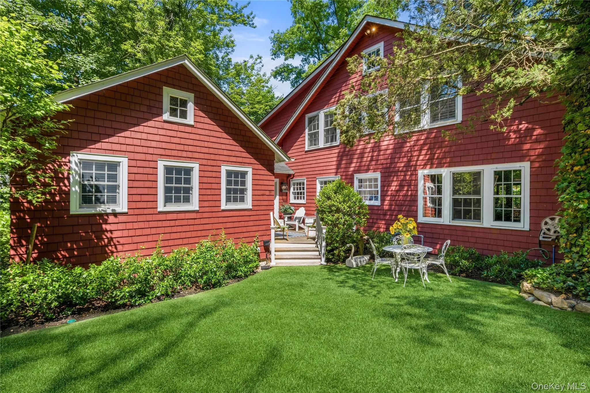 42 Hillcrest Avenue, North Hempstead, NY, 5 Bedrooms Bedrooms, 10 Rooms Rooms,3 BathroomsBathrooms,Residential,For Rent,Hillcrest,0,1009028 42 Hillcrest Avenue, North Hempstead, NY, 5 Bedrooms Bedrooms, 10 Rooms Rooms,3 BathroomsBathrooms,Residential,For Rent,Hillcrest,0,1009028
