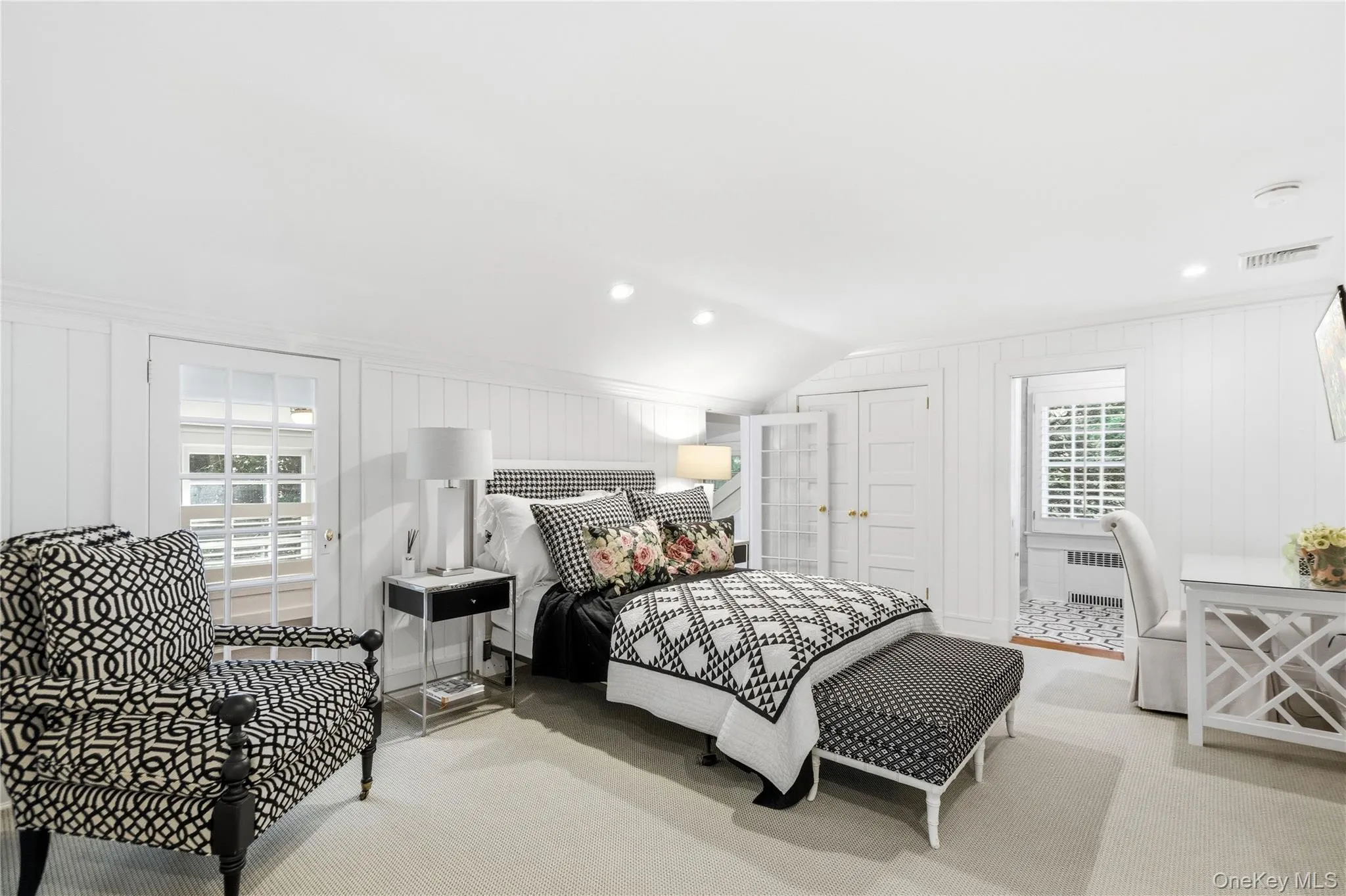 42 Hillcrest Avenue, North Hempstead, NY, 5 Bedrooms Bedrooms, 10 Rooms Rooms,3 BathroomsBathrooms,Residential,For Rent,Hillcrest,0,1009028 42 Hillcrest Avenue, North Hempstead, NY, 5 Bedrooms Bedrooms, 10 Rooms Rooms,3 BathroomsBathrooms,Residential,For Rent,Hillcrest,0,1009028